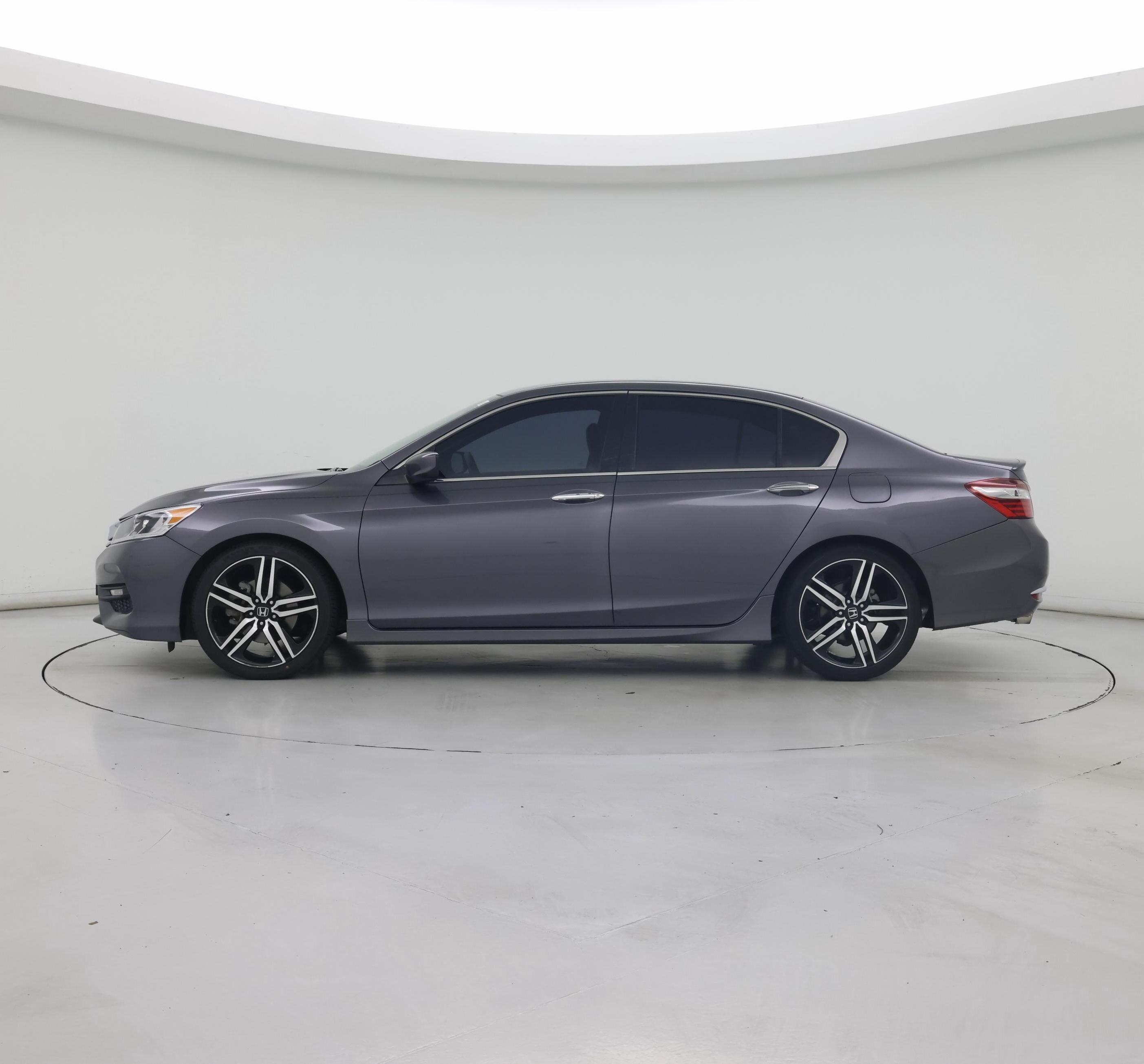 Thumbnail: 2017 Honda Accord - 3