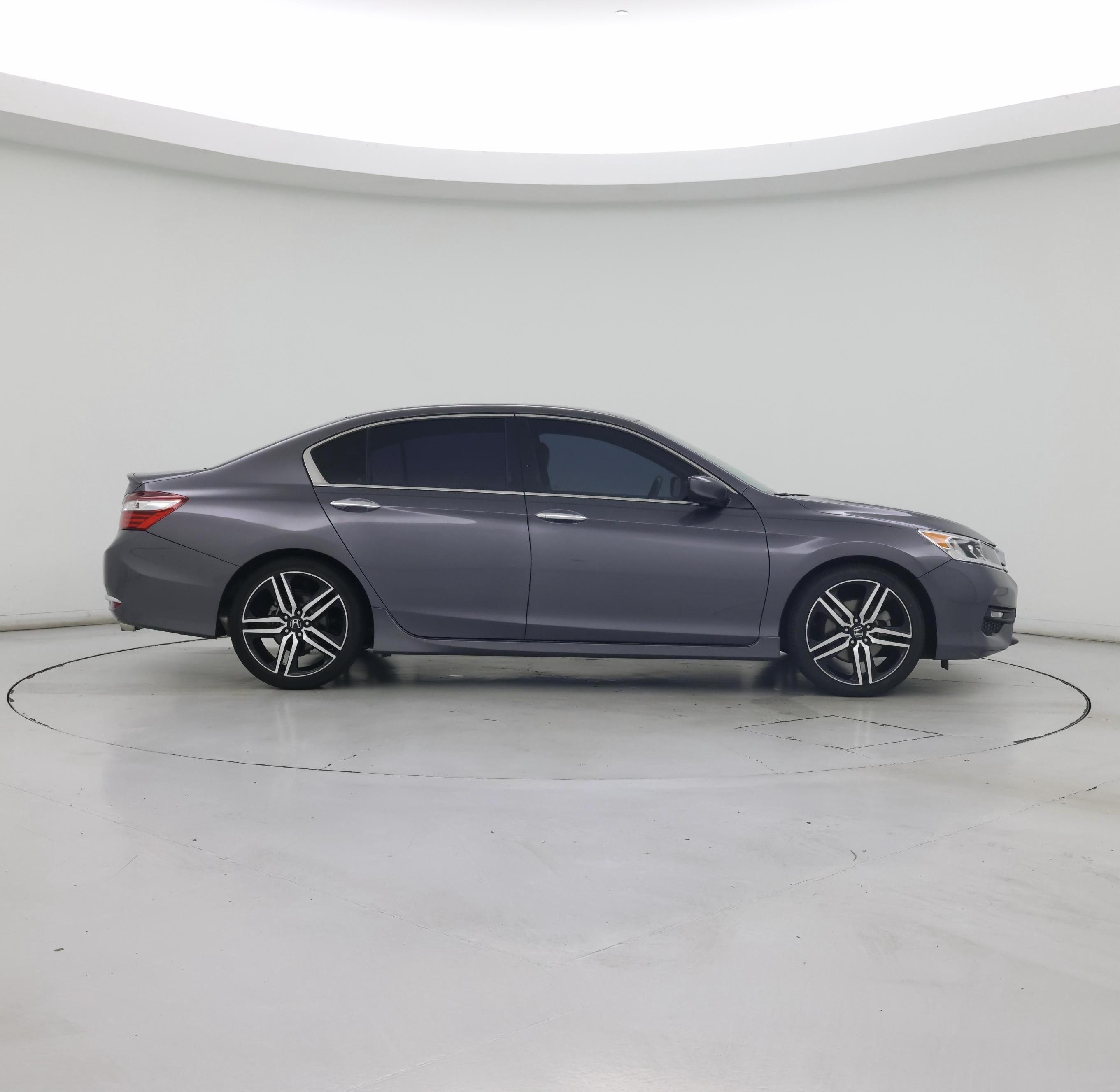 Thumbnail: 2017 Honda Accord - 7