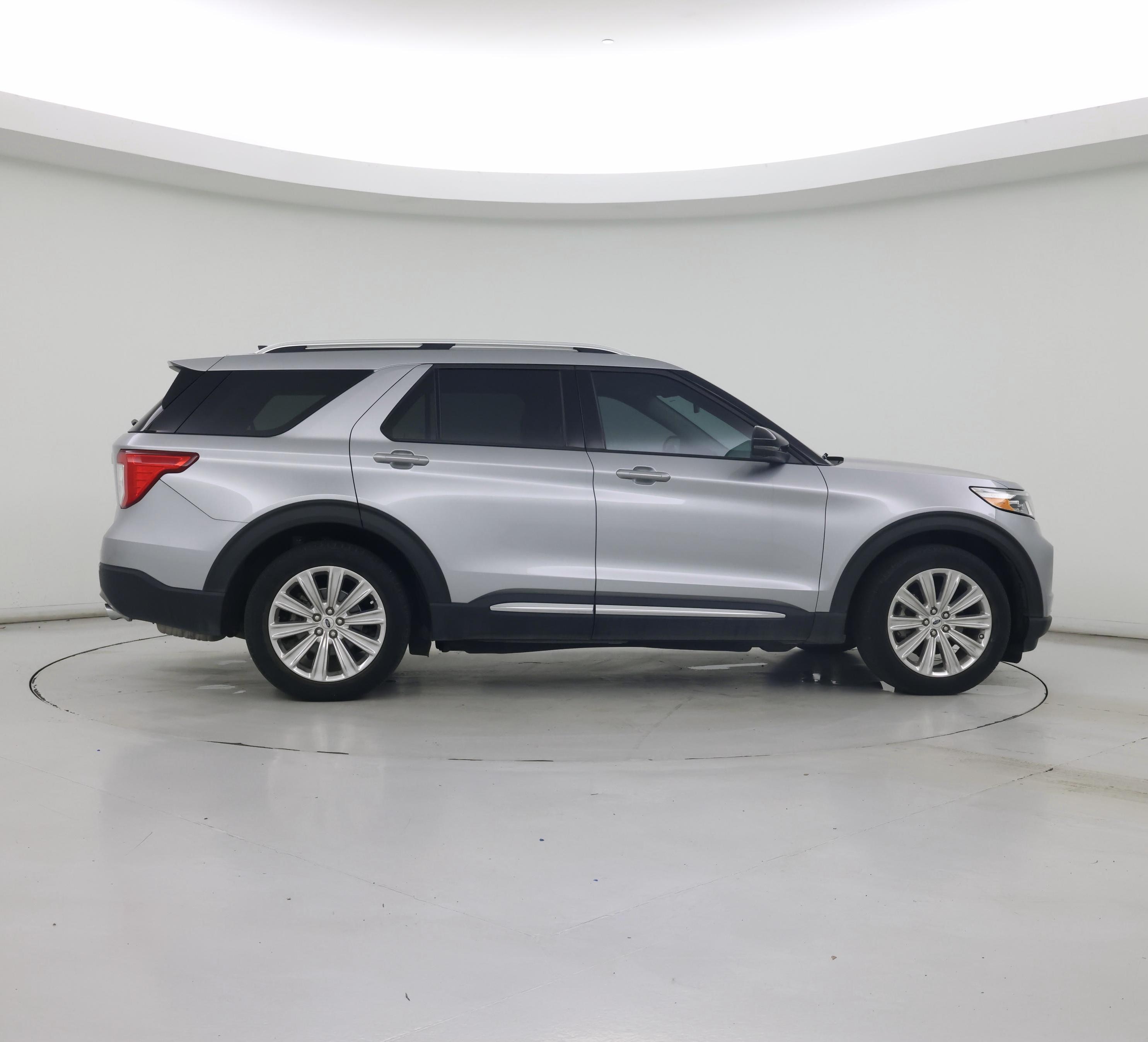 Thumbnail: 2021 Ford Explorer - 7
