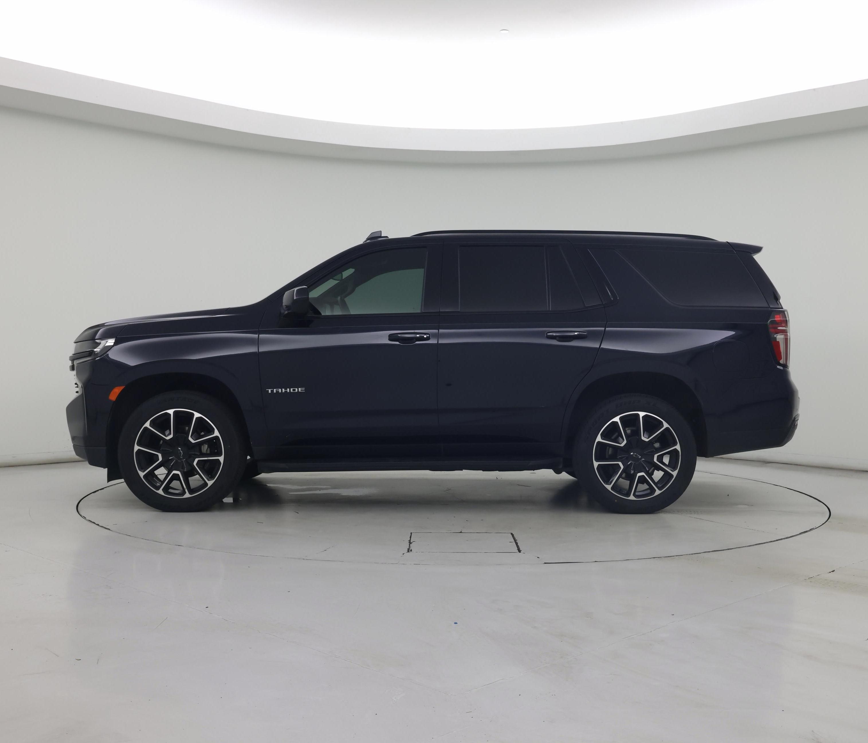 Thumbnail: 2023 Chevrolet Tahoe - 3