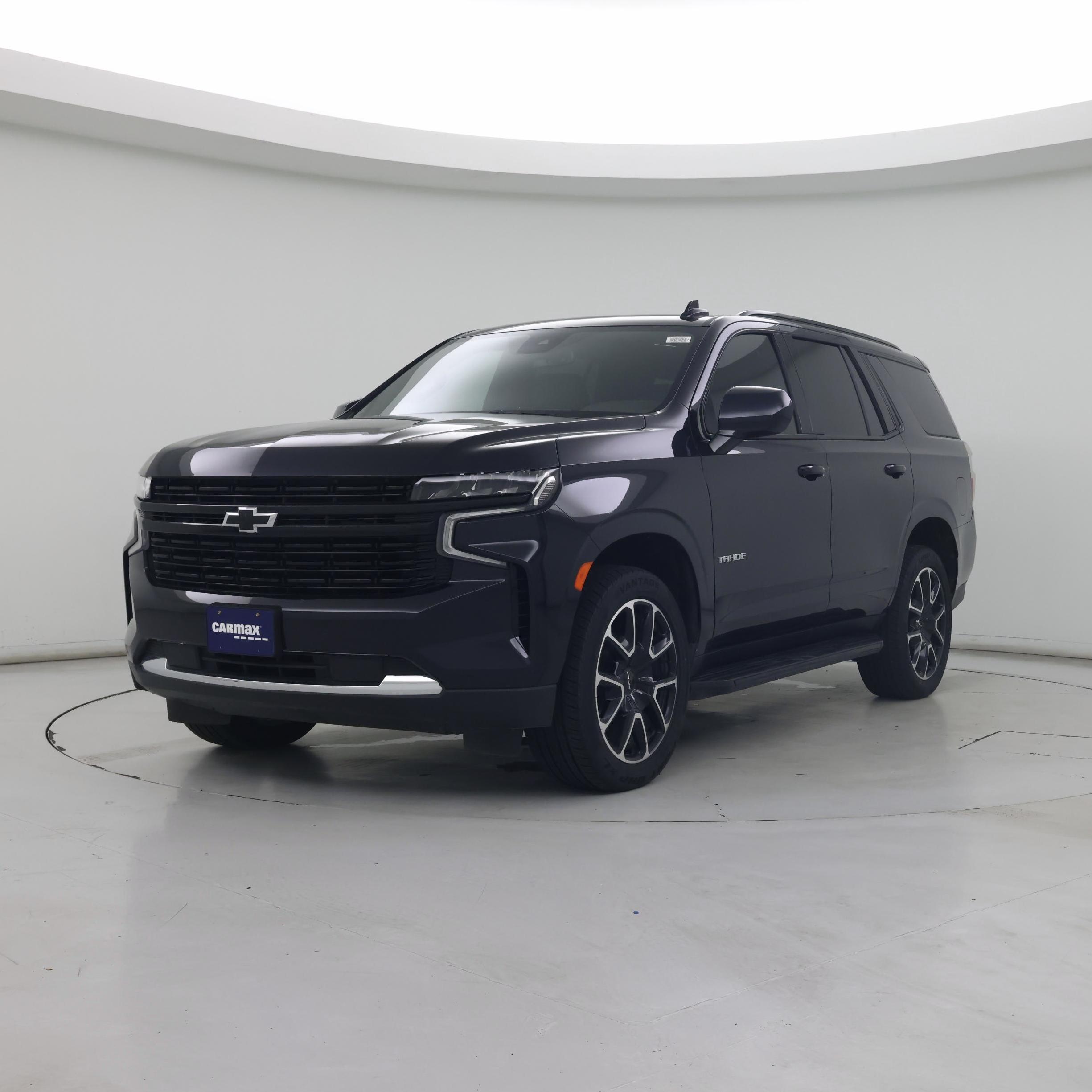 Thumbnail: 2023 Chevrolet Tahoe - 4
