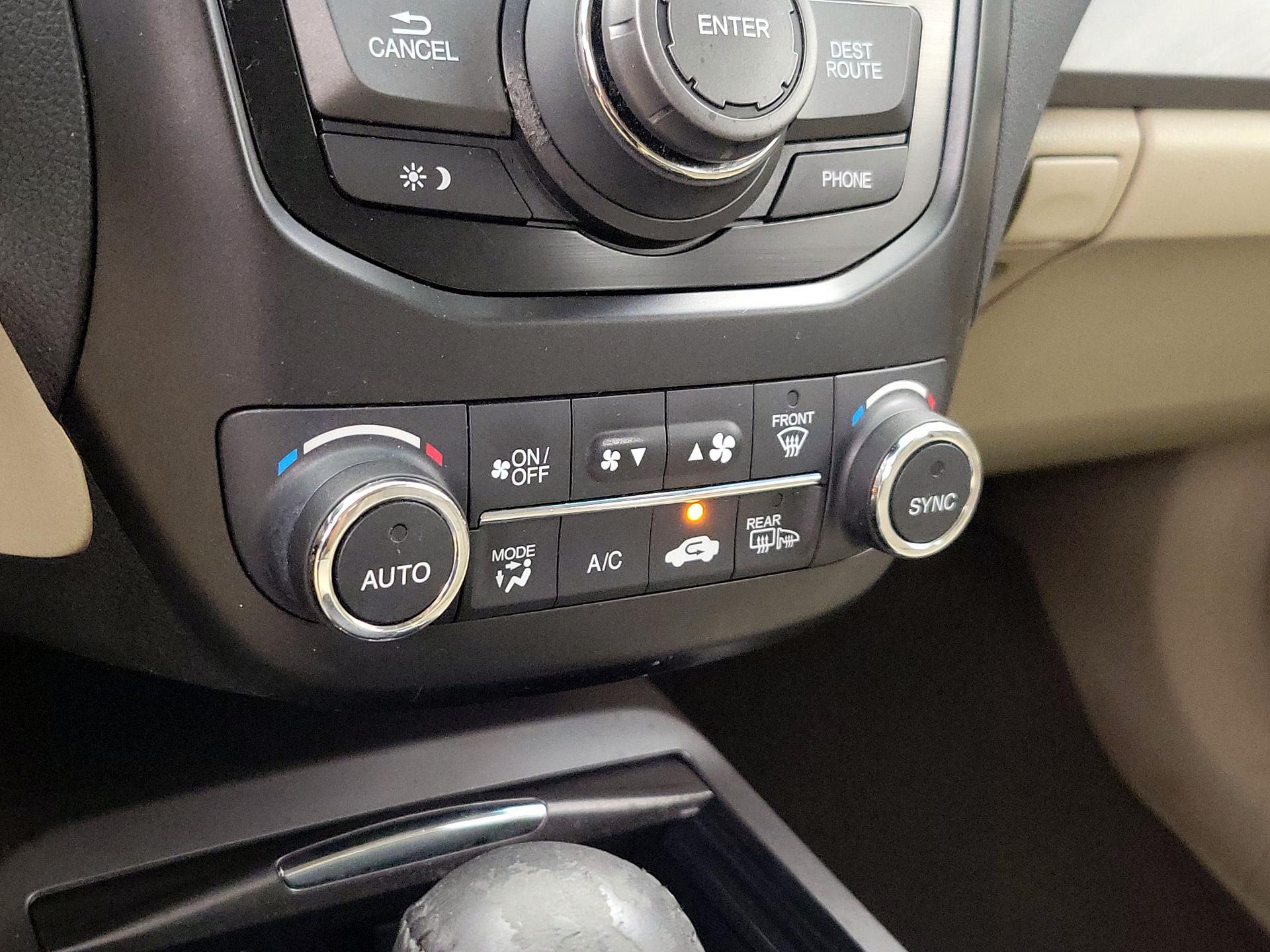 Thumbnail: 2015 Acura RDX - 16
