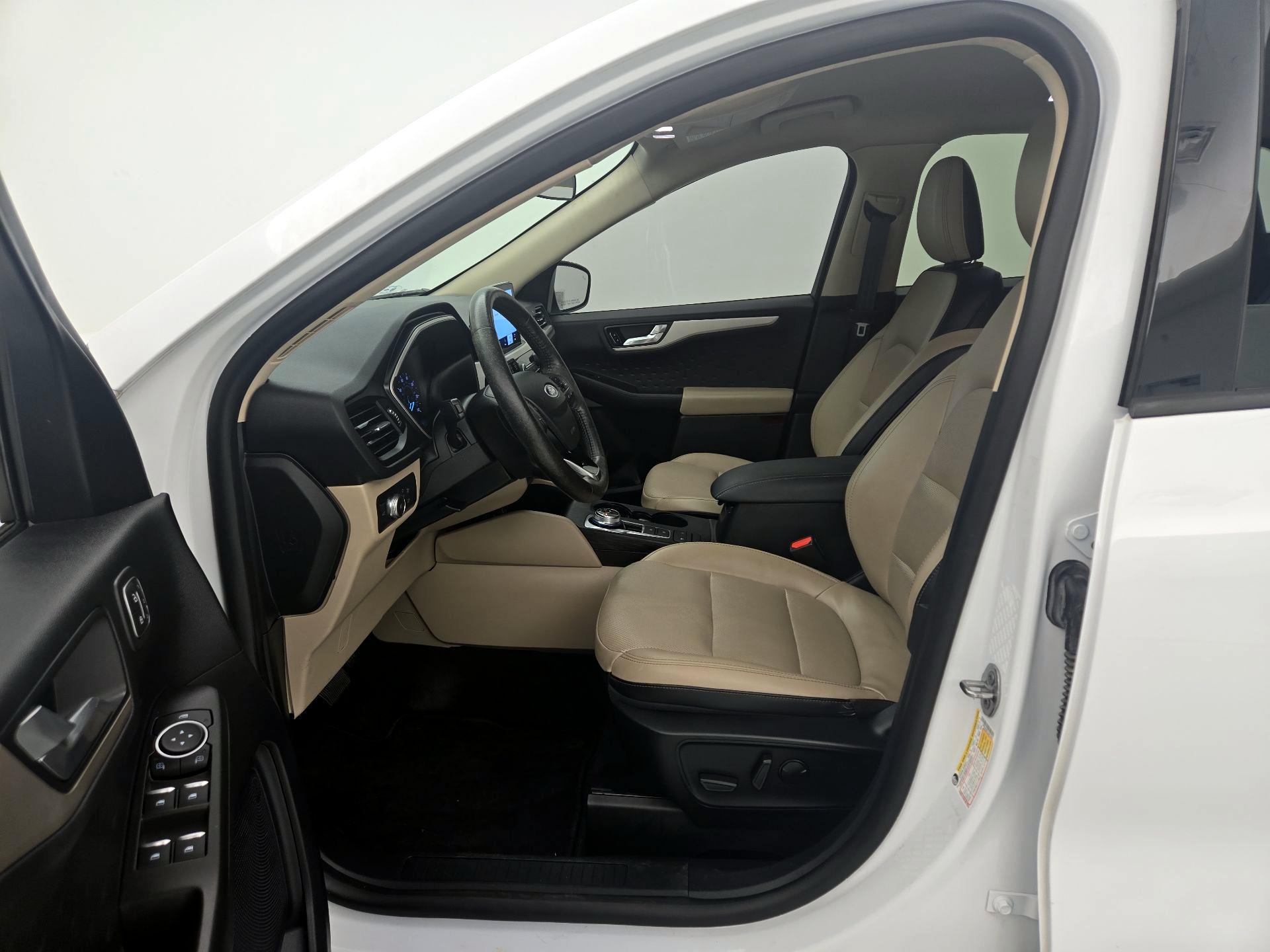 Thumbnail: 2020 Ford Escape - 11