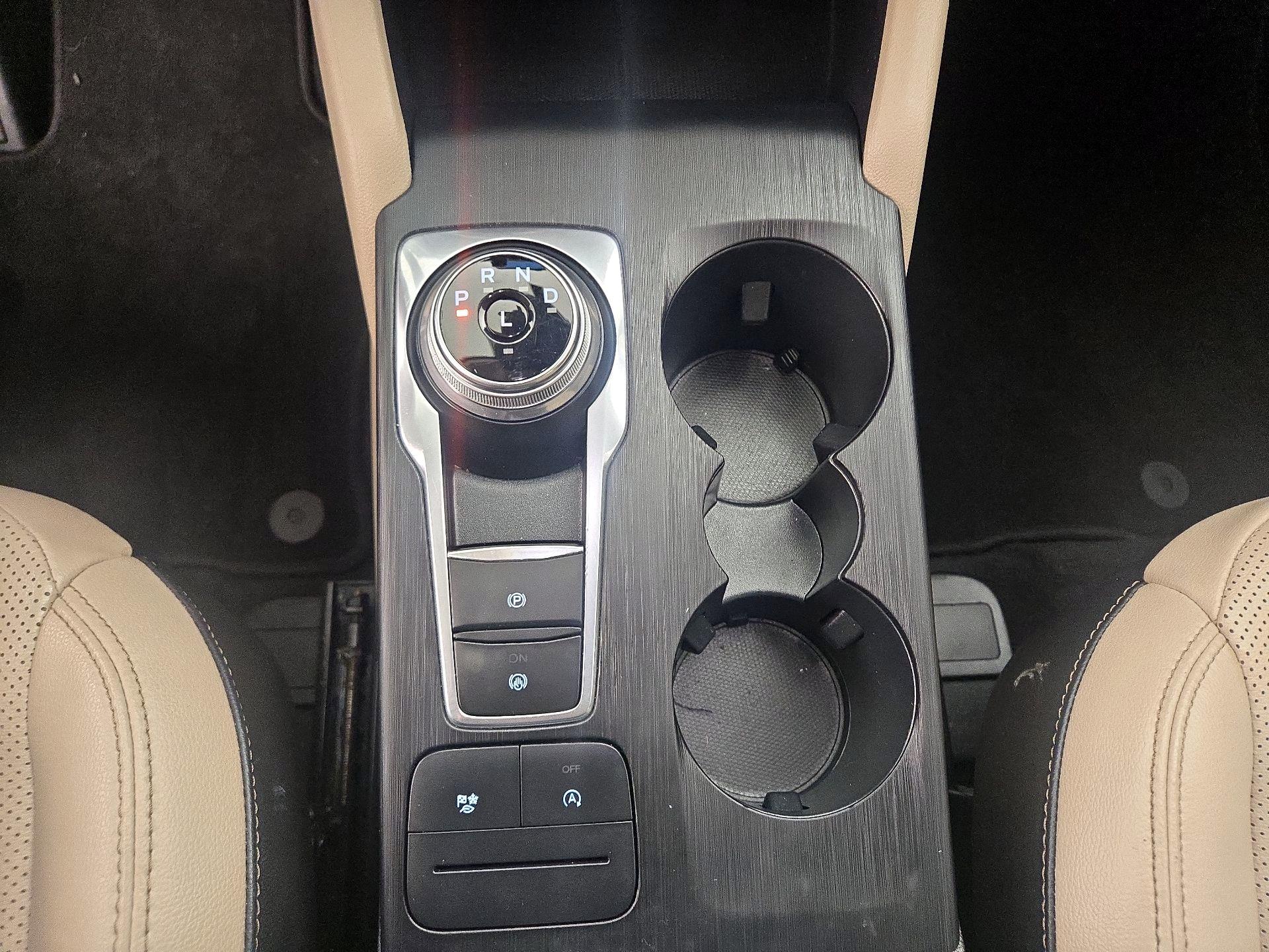 Thumbnail: 2020 Ford Escape - 17