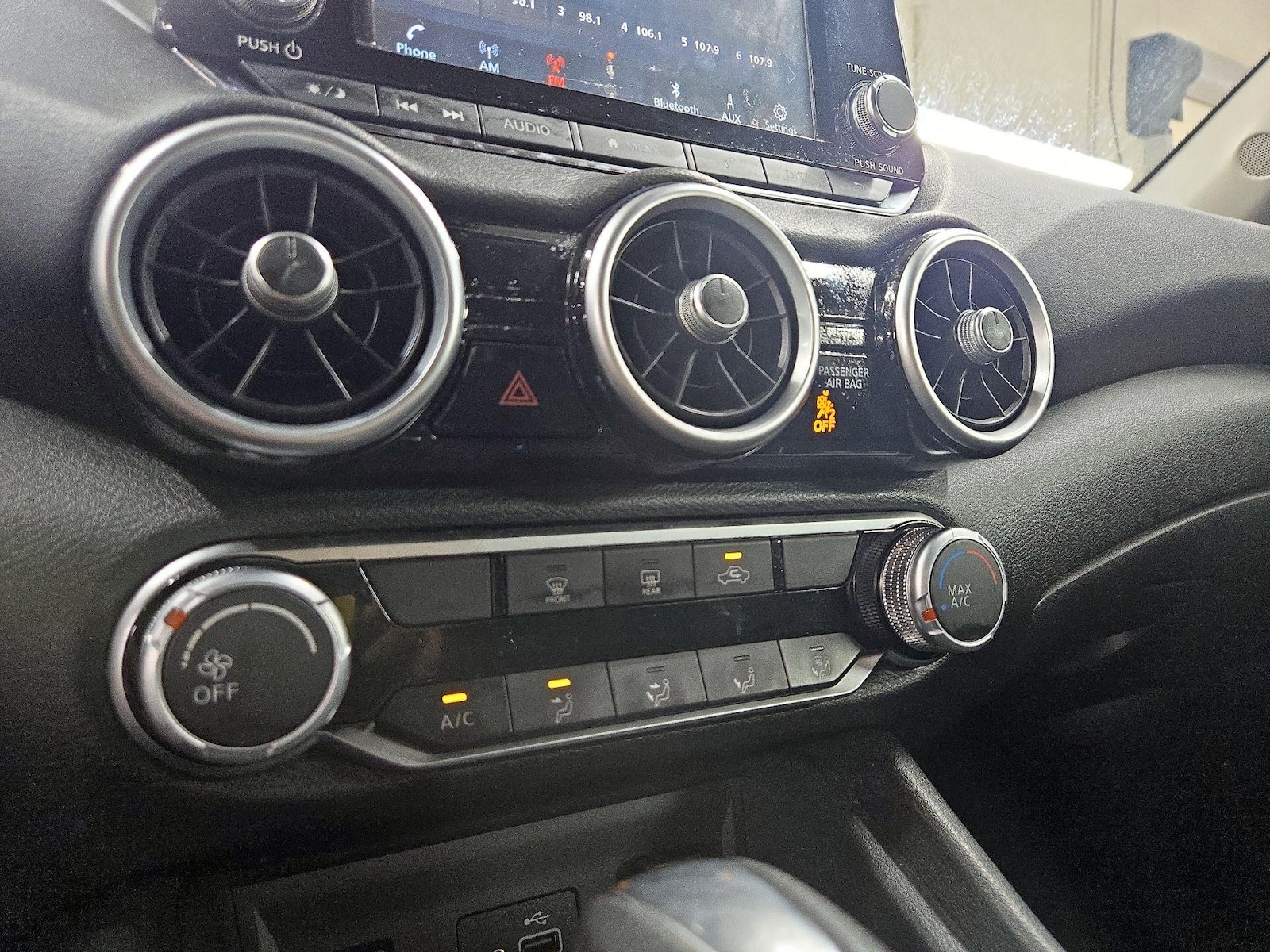 2025 Nissan Sentra S - Photo 17