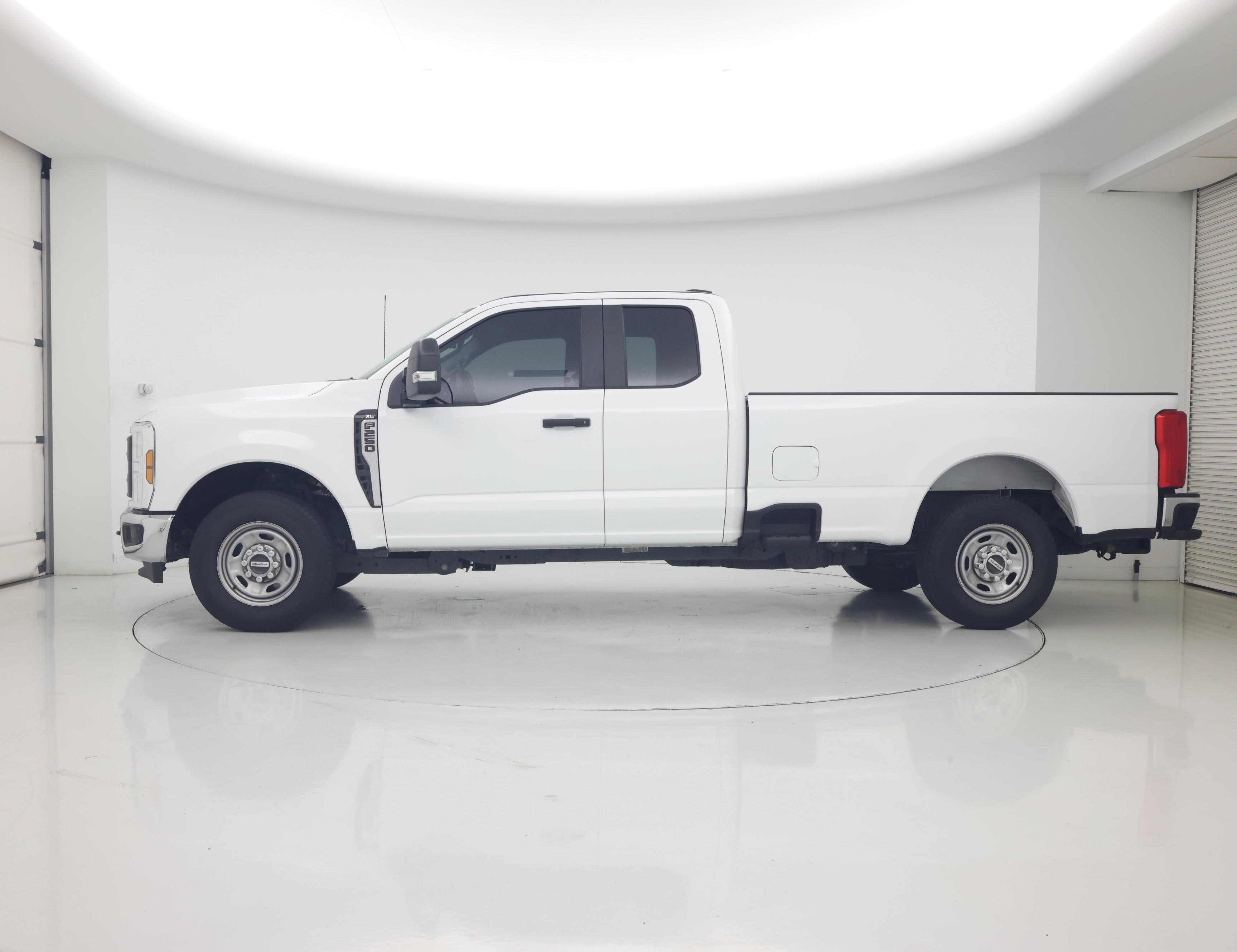 Thumbnail: 2025 Ford F-250 - 3