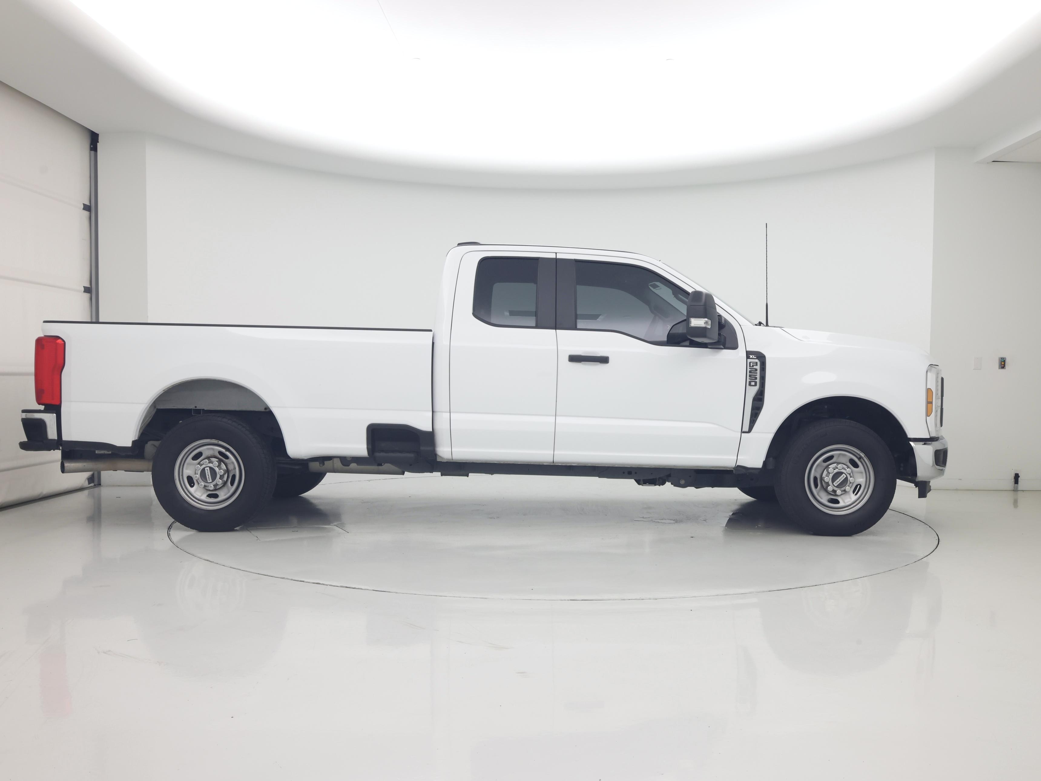 Thumbnail: 2025 Ford F-250 - 7