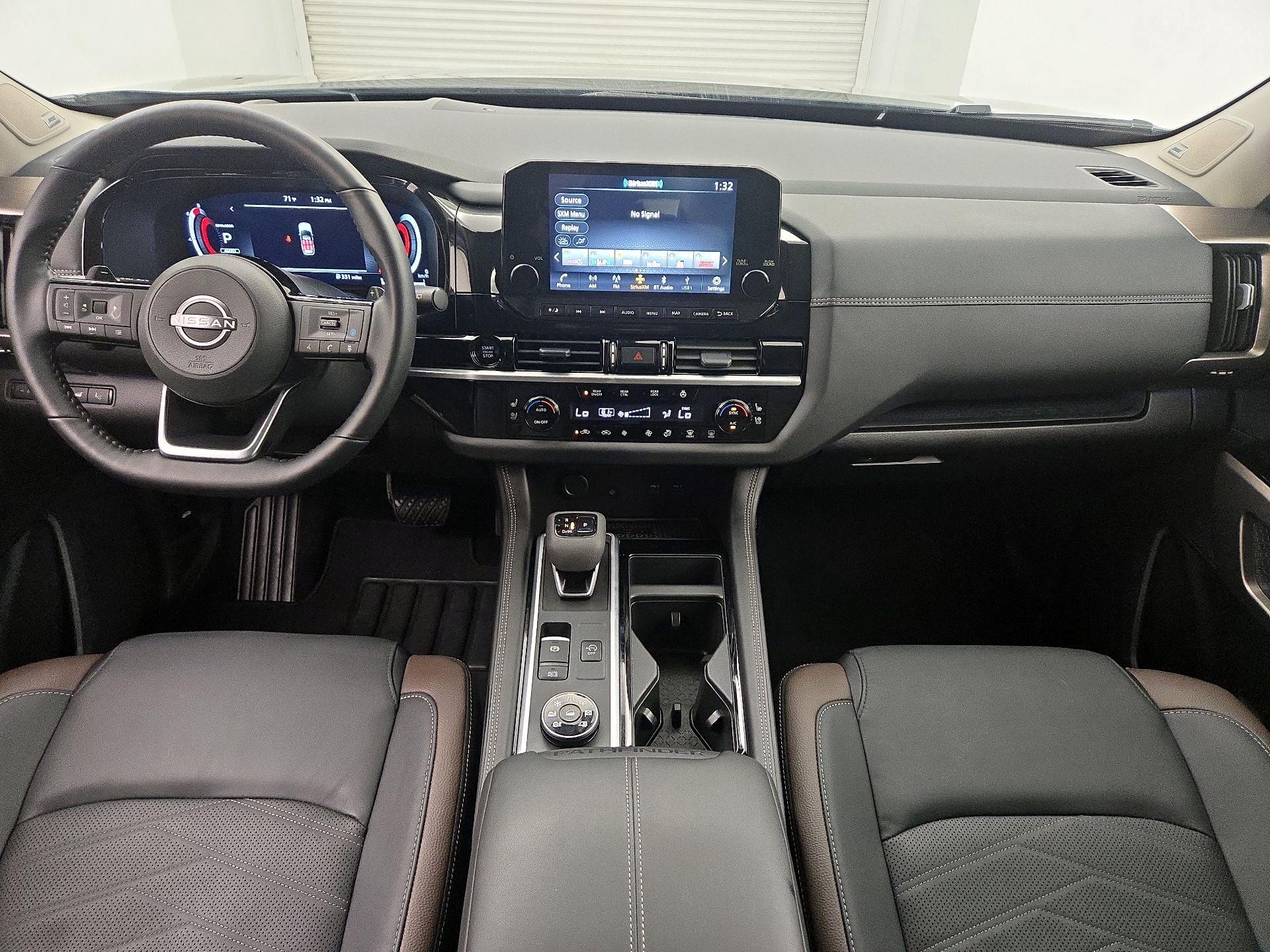 Thumbnail: 2025 Nissan Pathfinder - 9