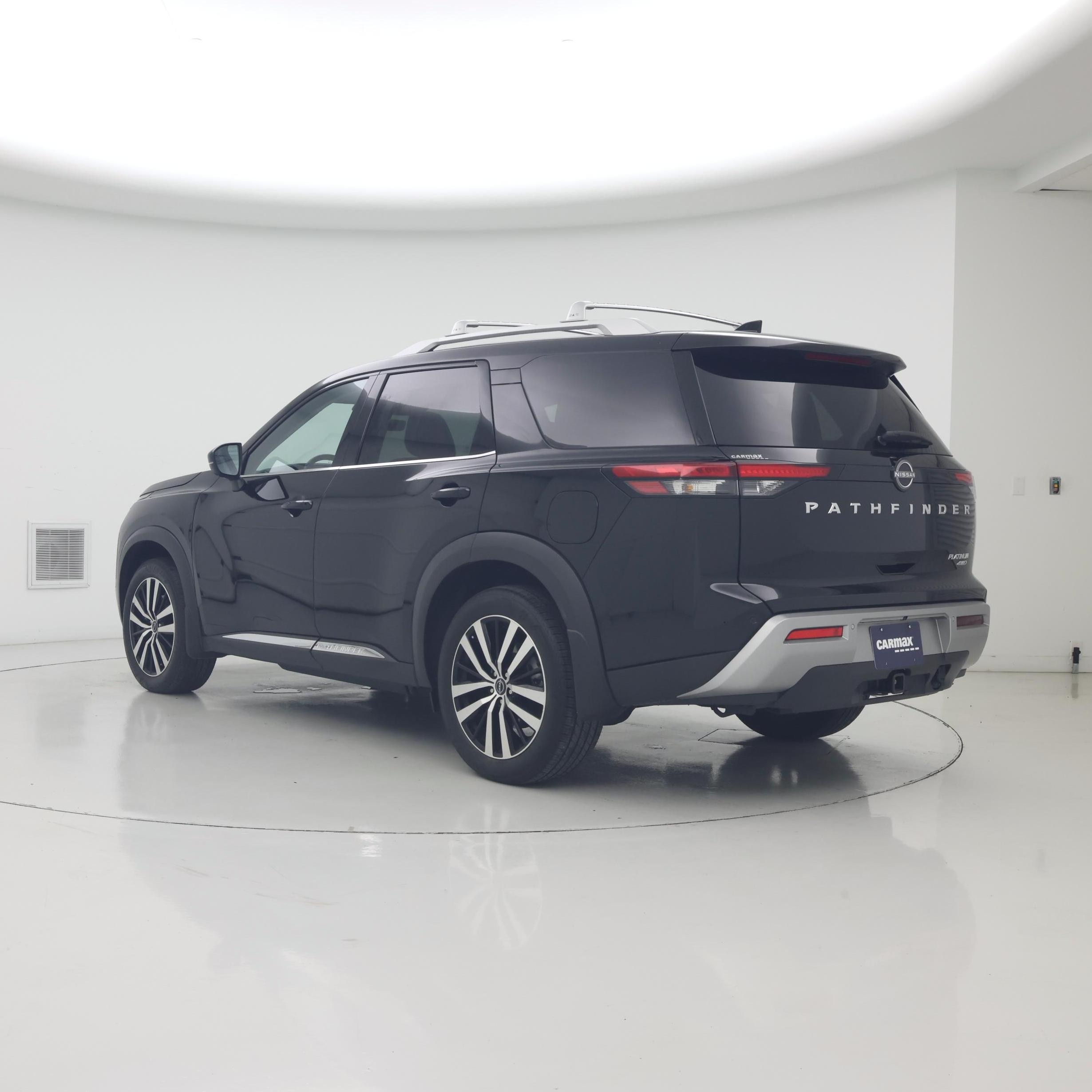Thumbnail: 2025 Nissan Pathfinder - 2