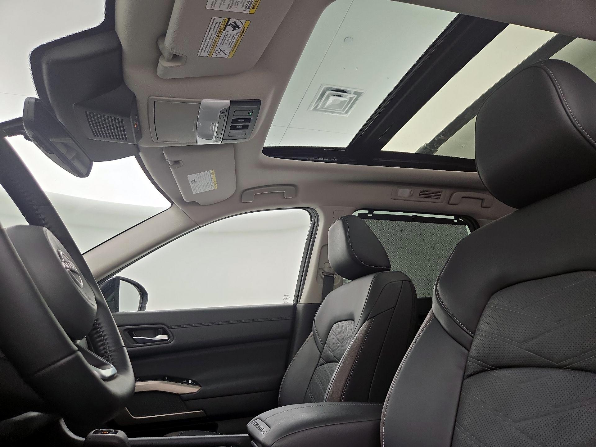 Thumbnail: 2025 Nissan Pathfinder - 20