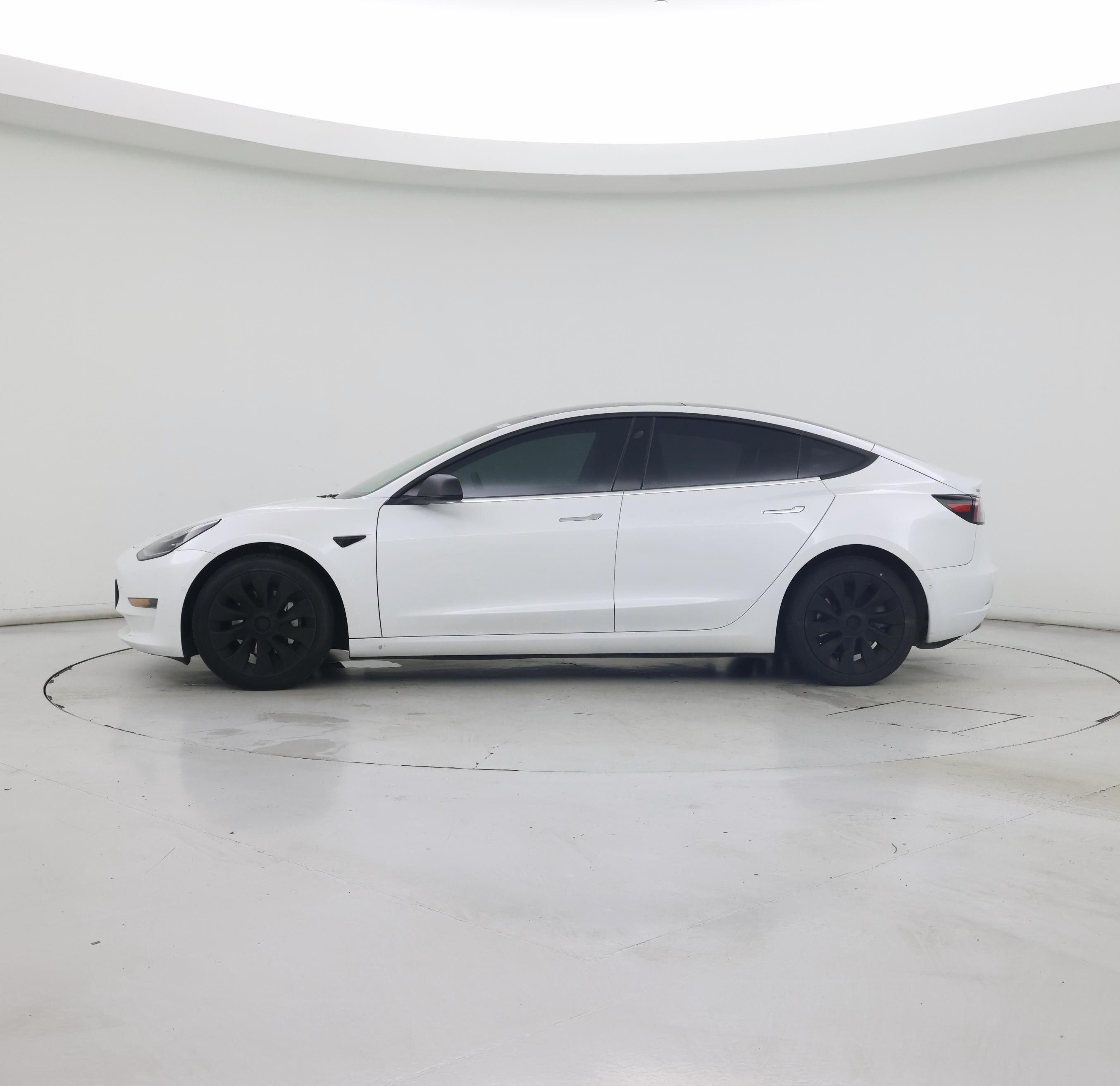 Thumbnail: 2020 Tesla Model 3 - 3