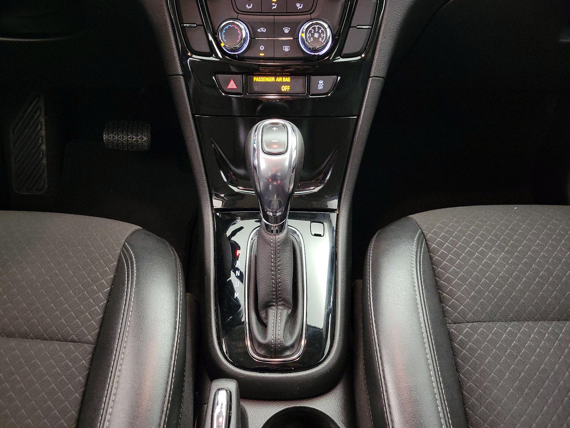 Thumbnail: 2019 Buick Encore - 17