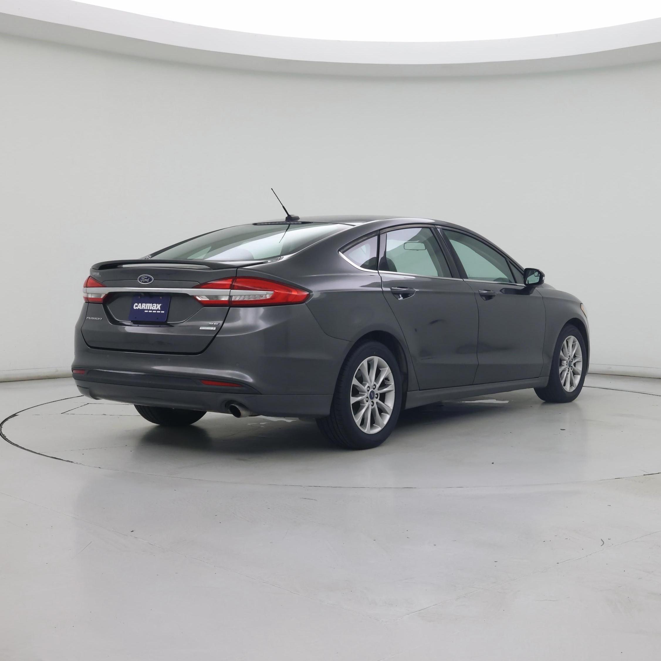 Thumbnail: 2017 Ford Fusion - 8