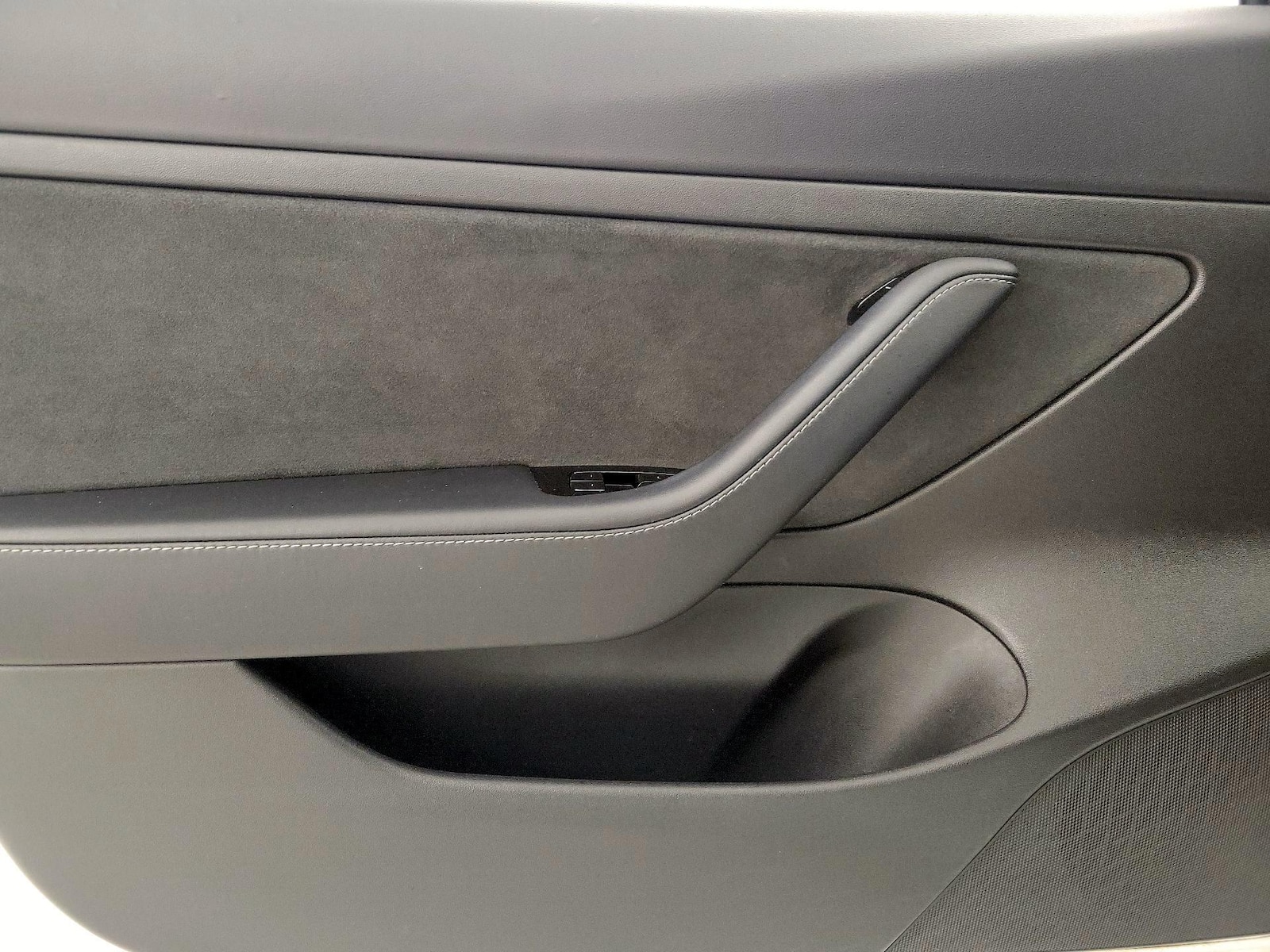 2020 Tesla Model 3 Base - Photo 13
