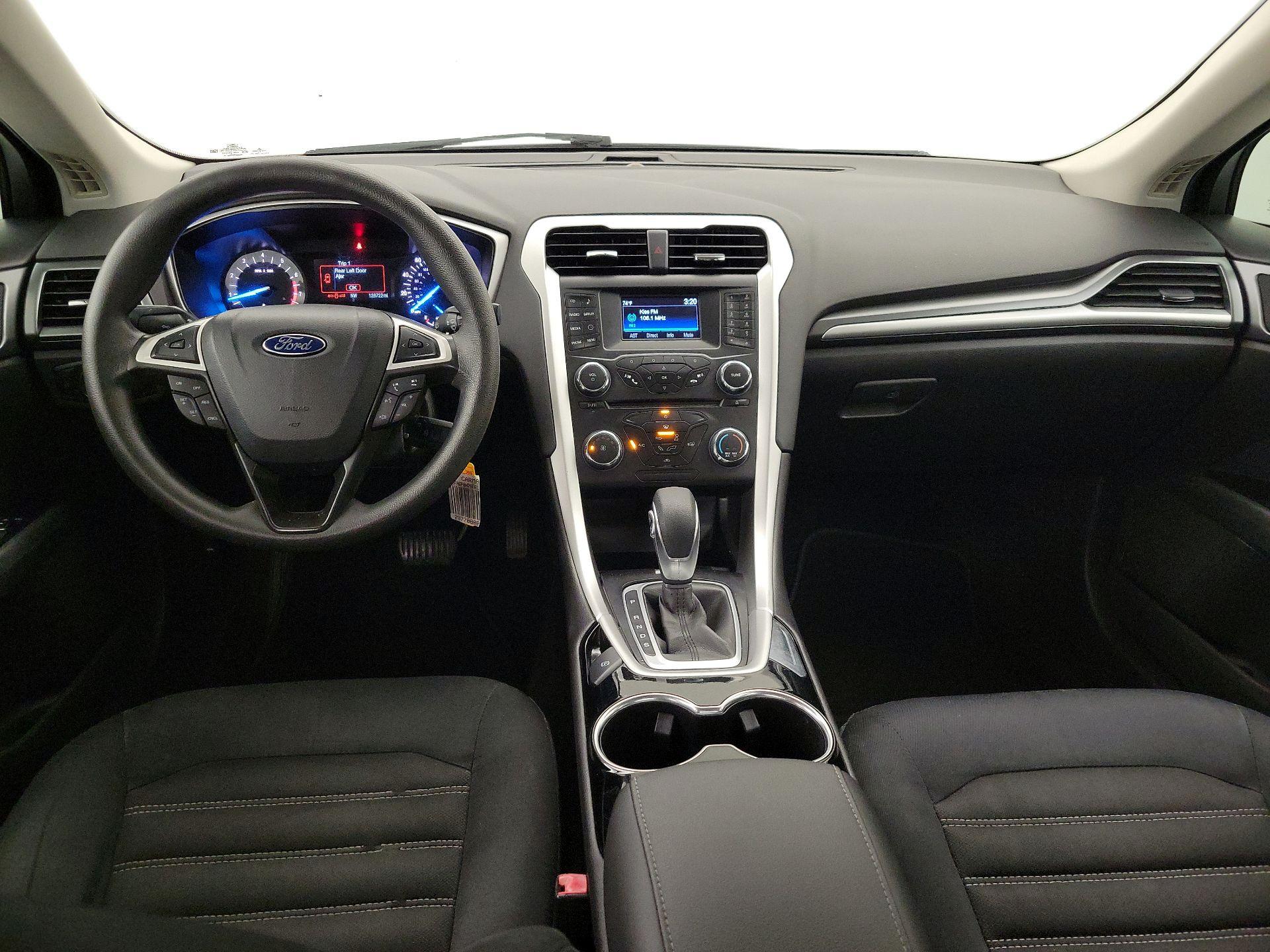 Thumbnail: 2015 Ford Fusion - 9