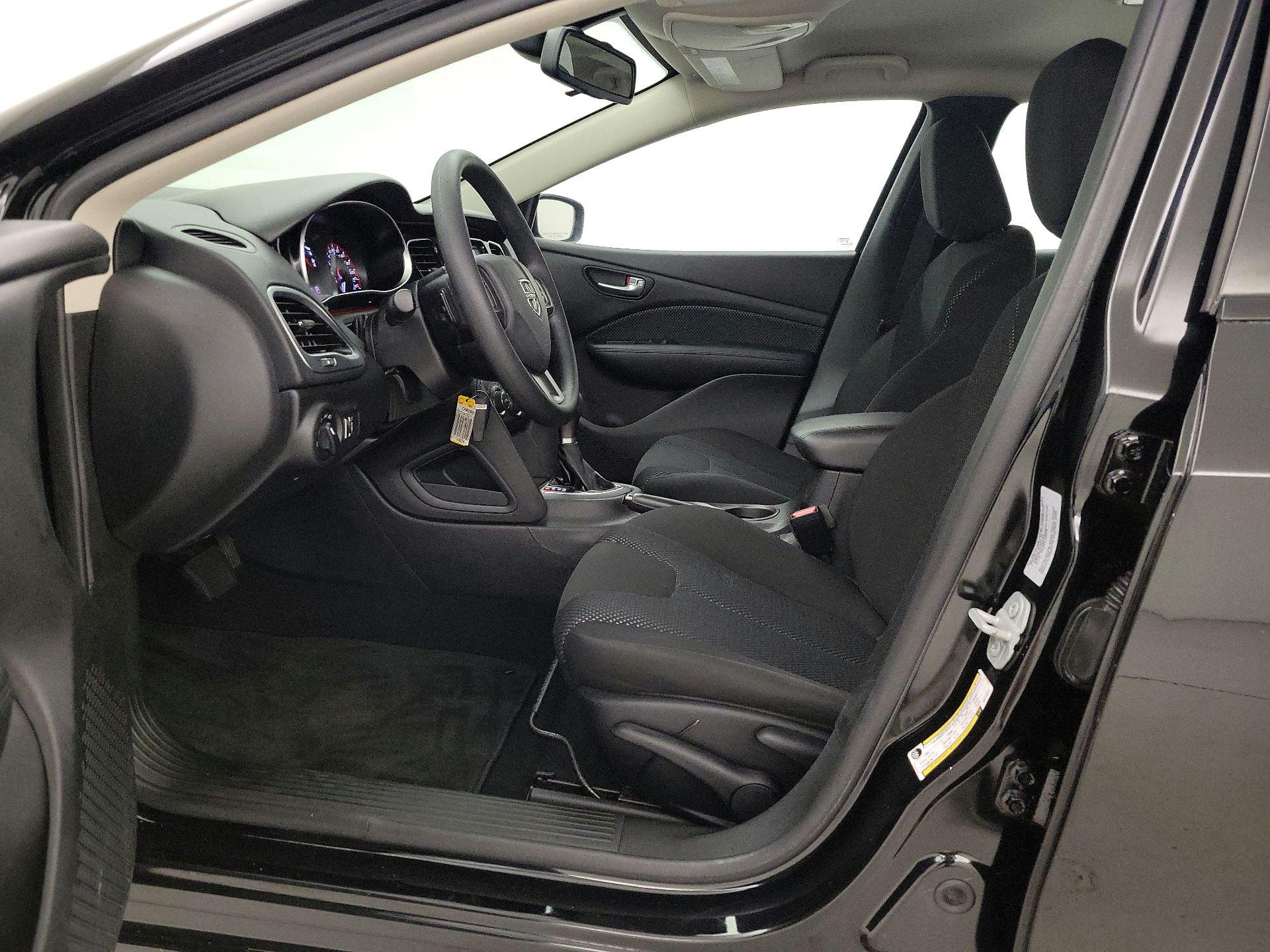 Thumbnail: 2016 Dodge Dart - 11