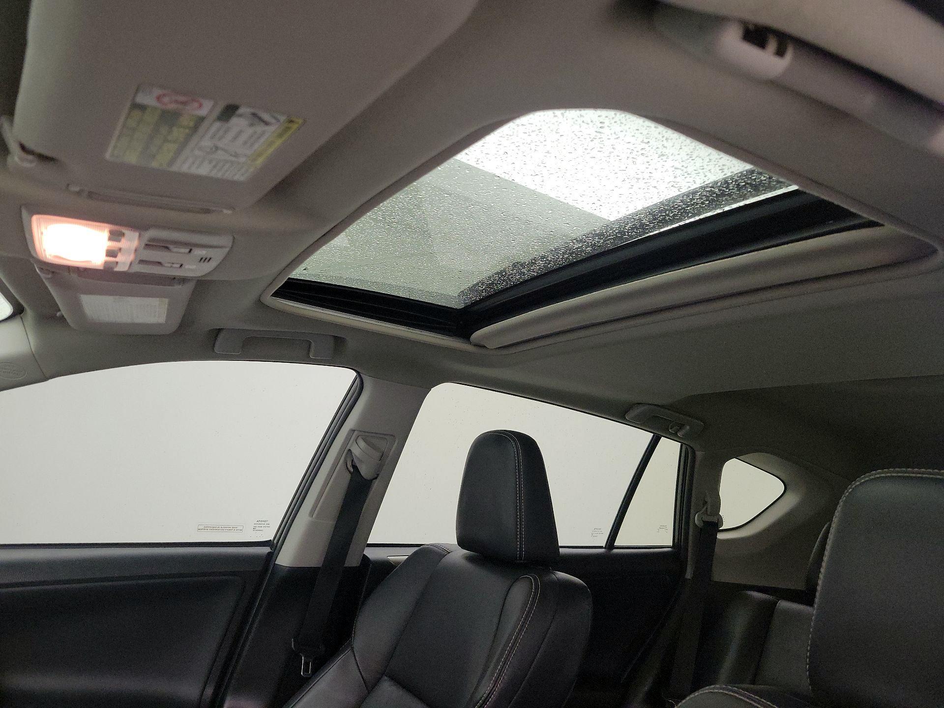 Thumbnail: 2014 Toyota RAV4 - 20