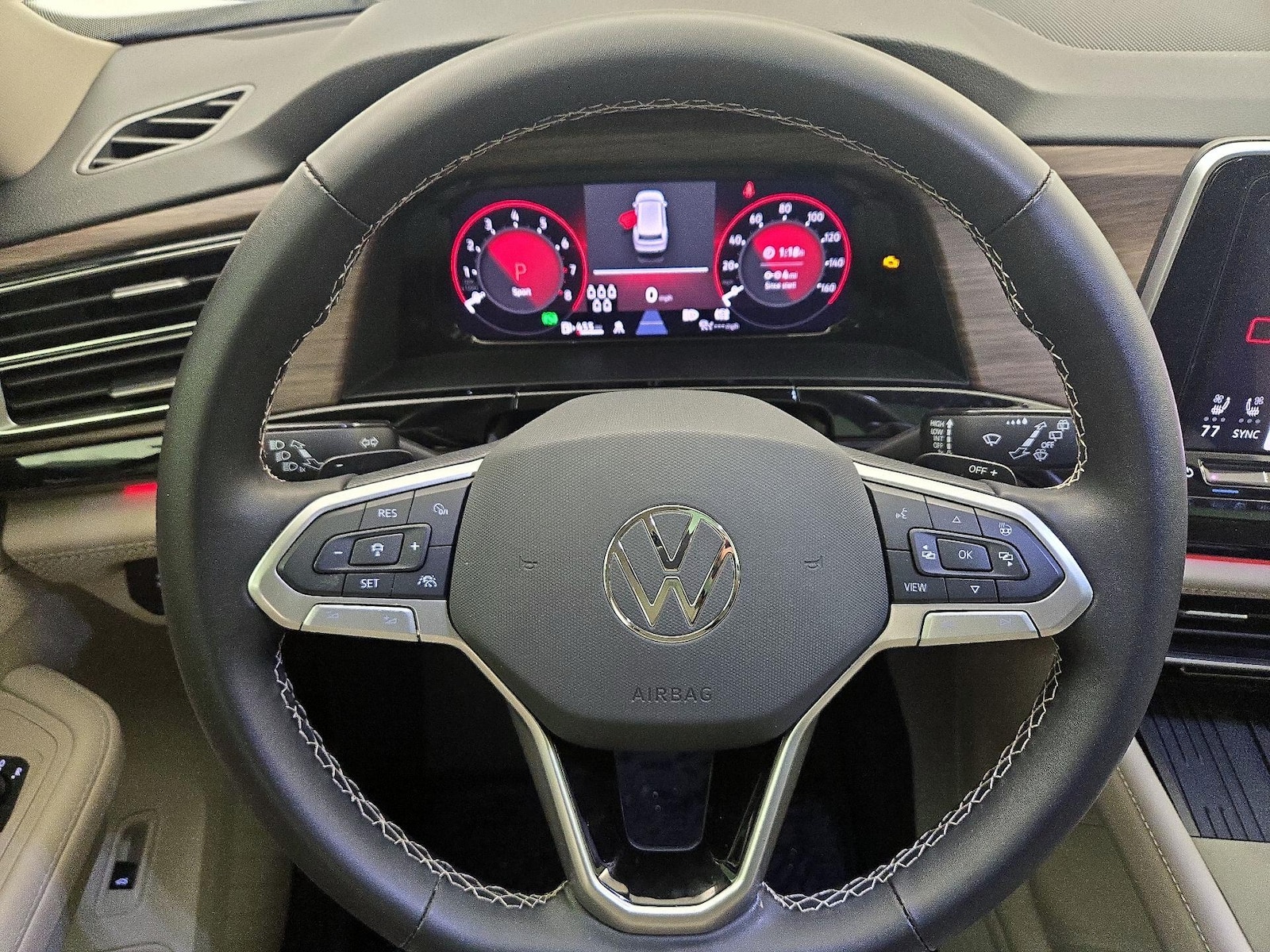 2025 Volkswagen Atlas SEL - Photo 11