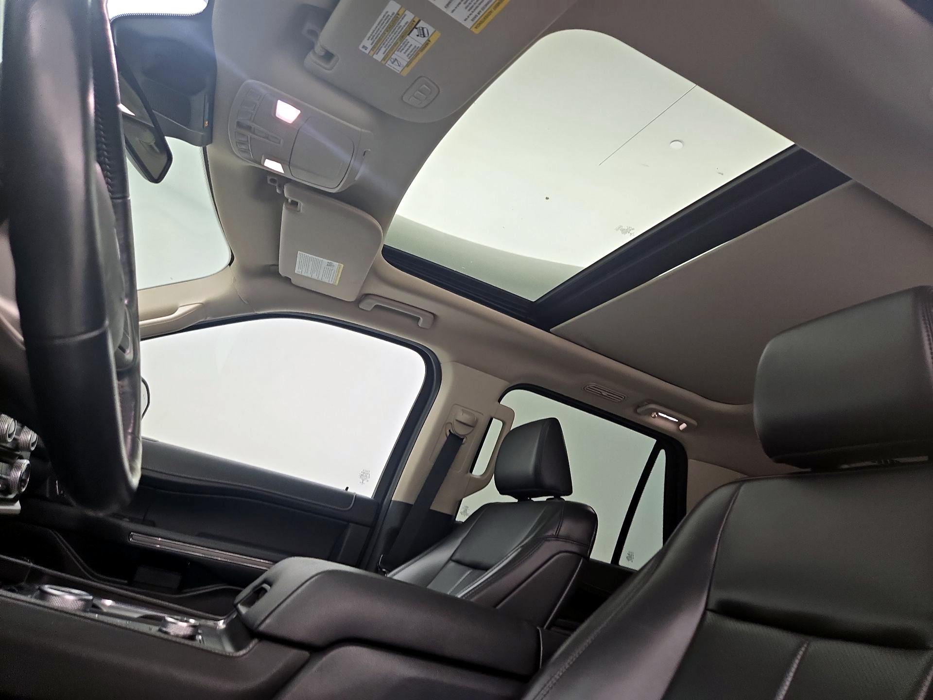 Thumbnail: 2022 Ford Expedition - 20