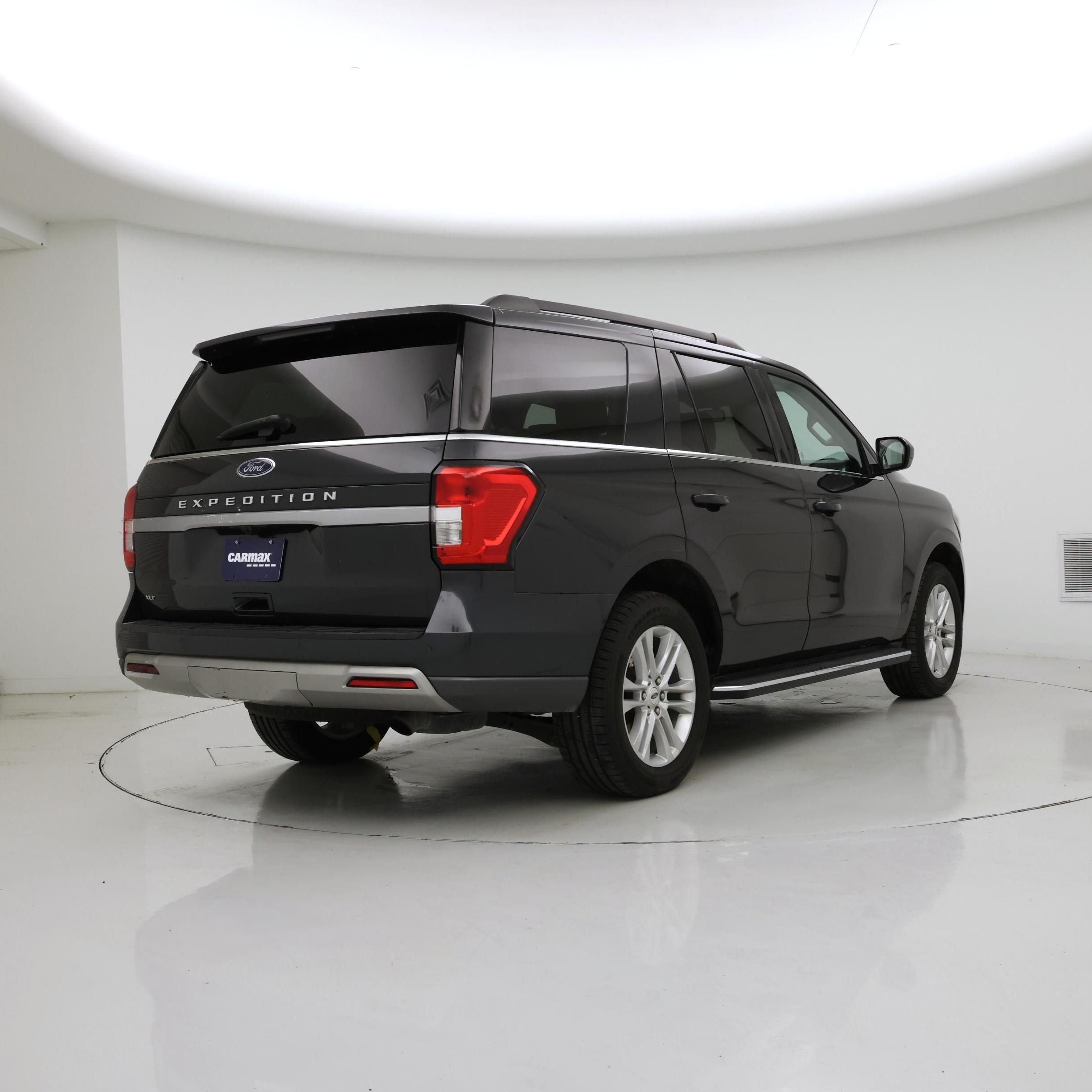Thumbnail: 2022 Ford Expedition - 8