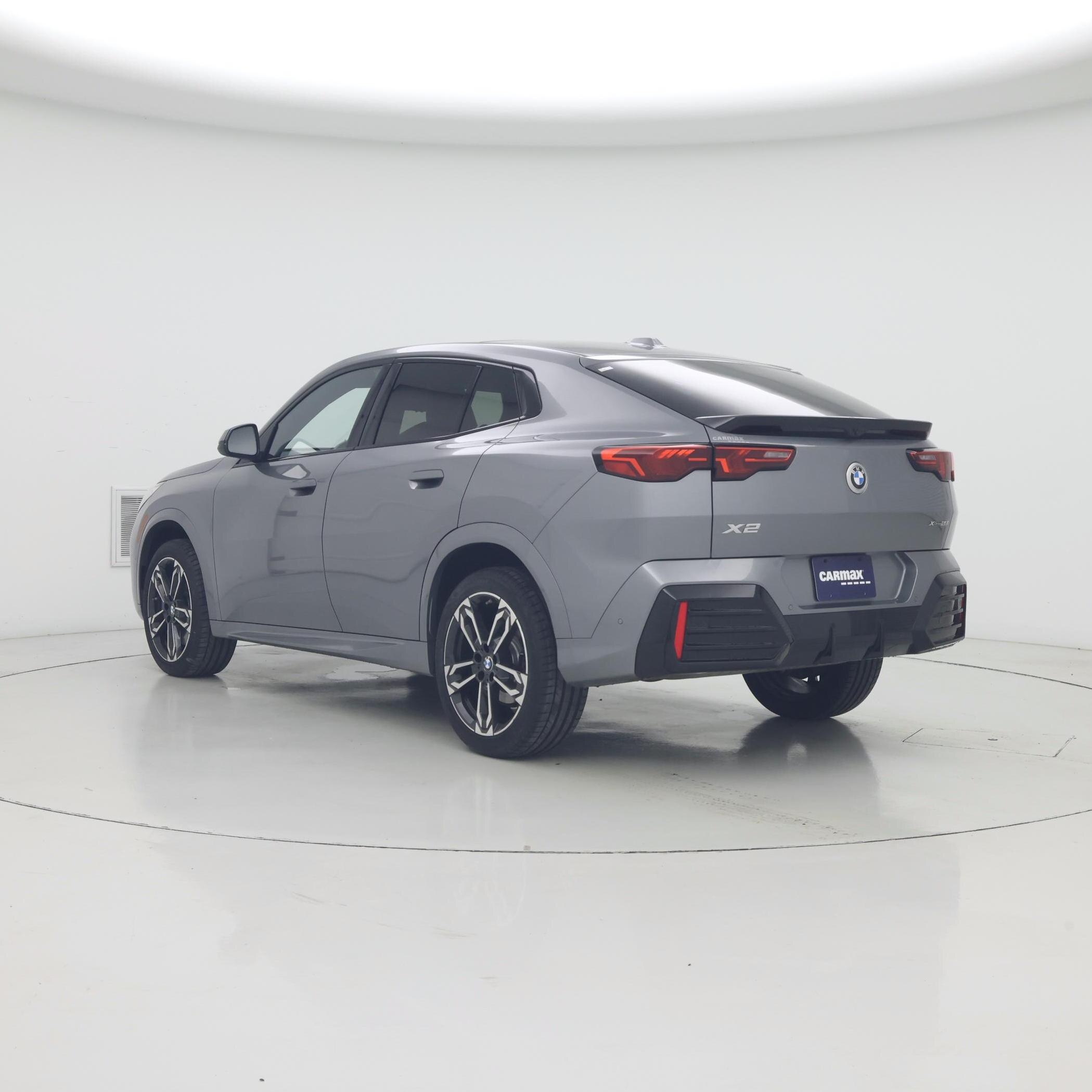 Thumbnail: 2025 BMW X2 - 2