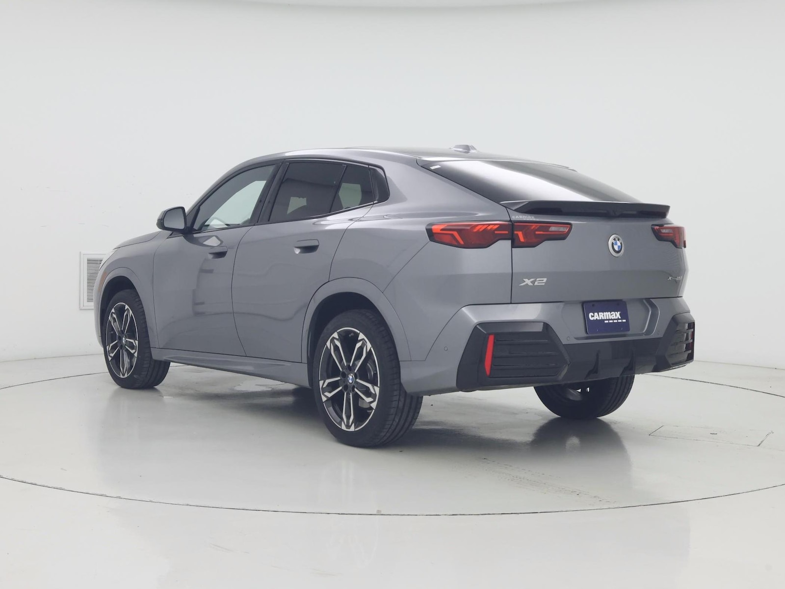 2025 BMW X2 28i - Photo 3