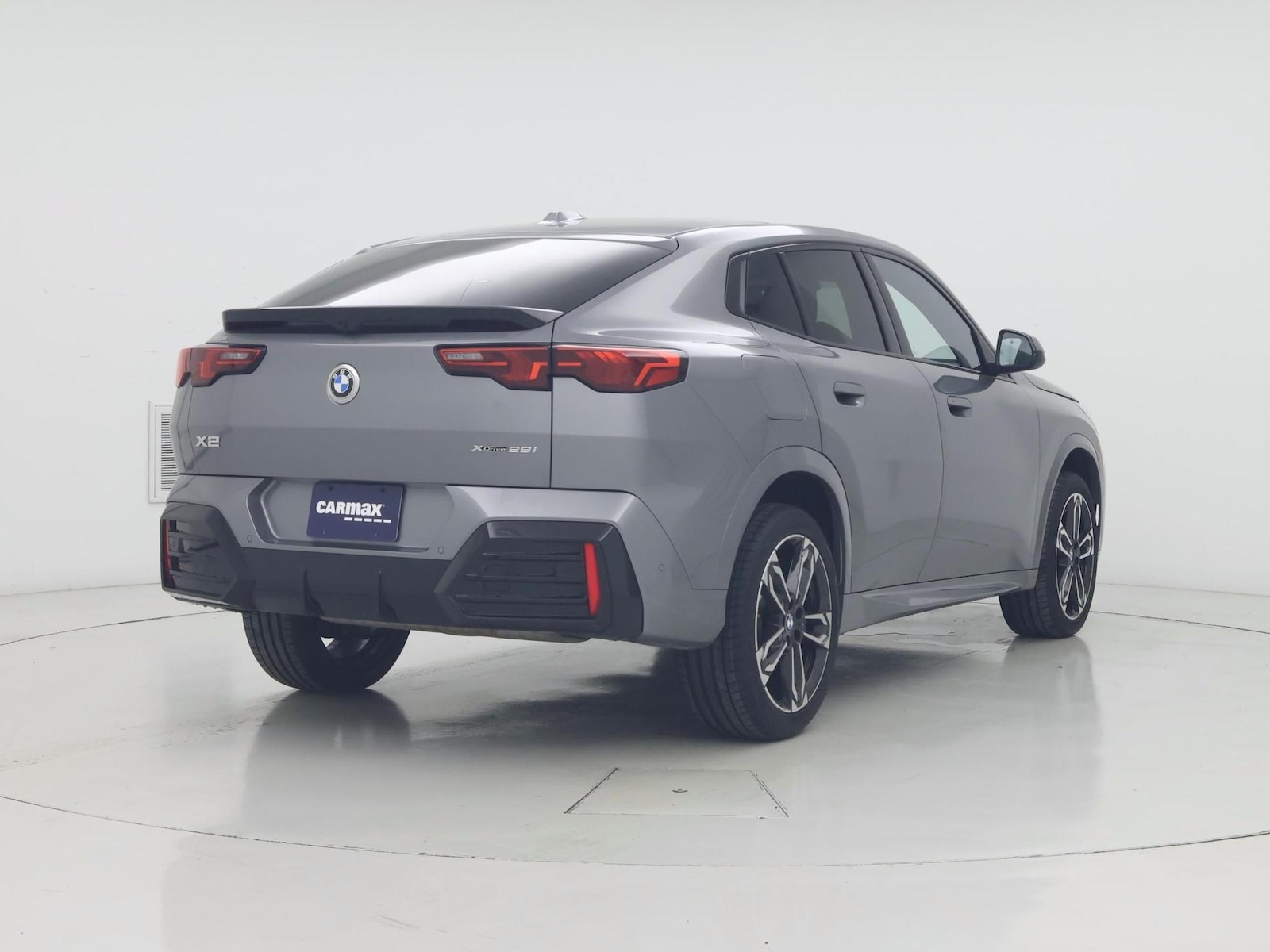 2025 BMW X2 28i - Photo 9