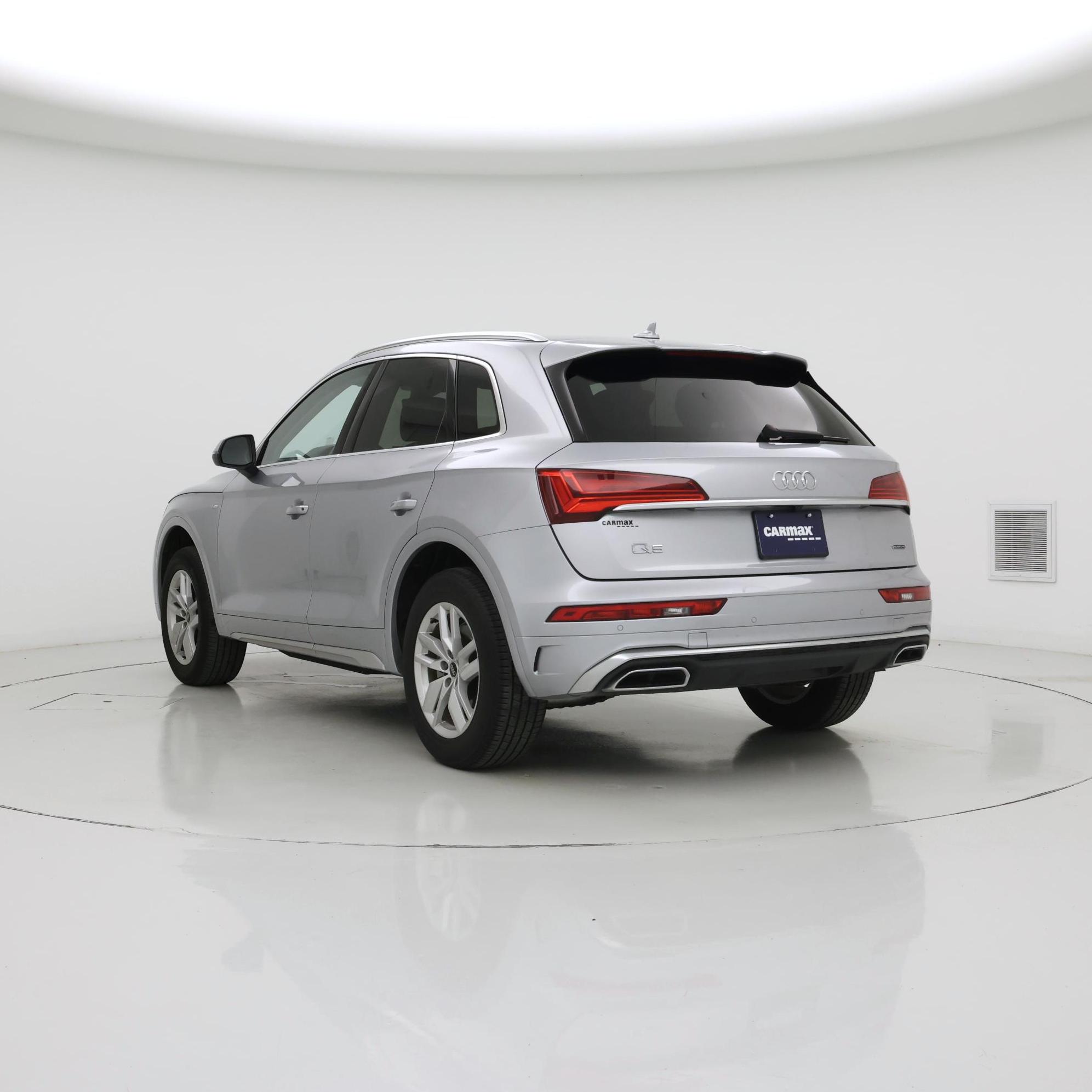 Thumbnail: 2023 Audi Q5 - 2