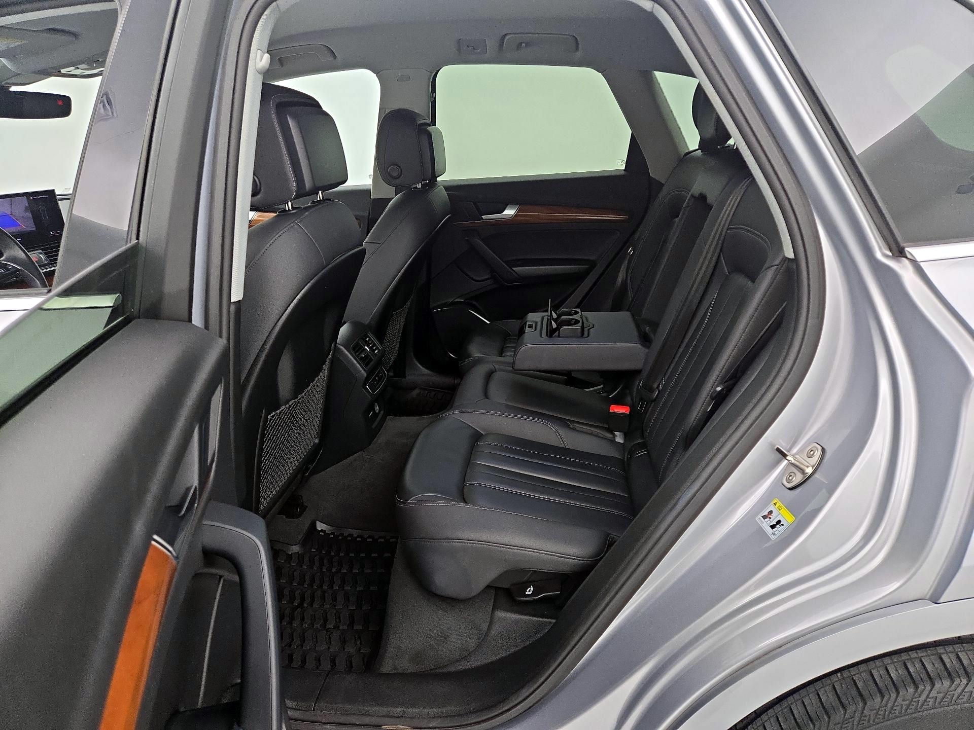 Thumbnail: 2023 Audi Q5 - 19
