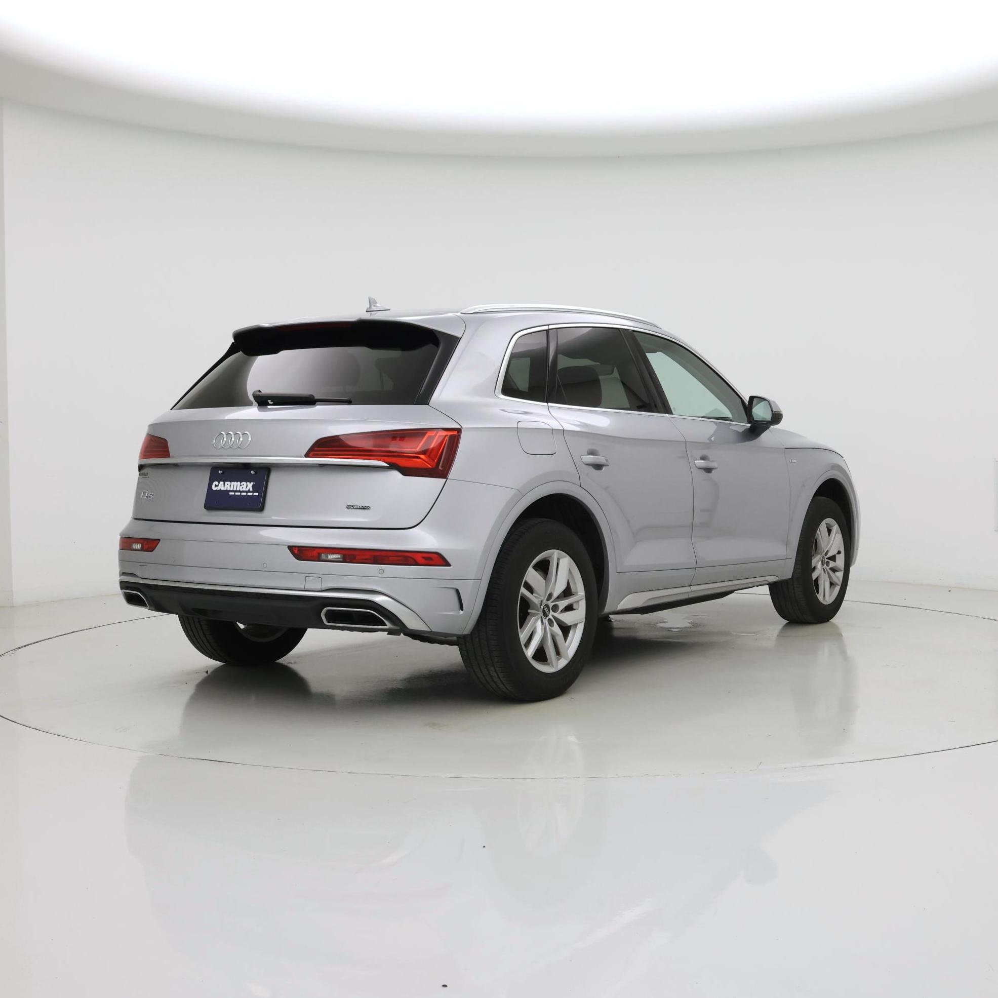 Thumbnail: 2023 Audi Q5 - 8