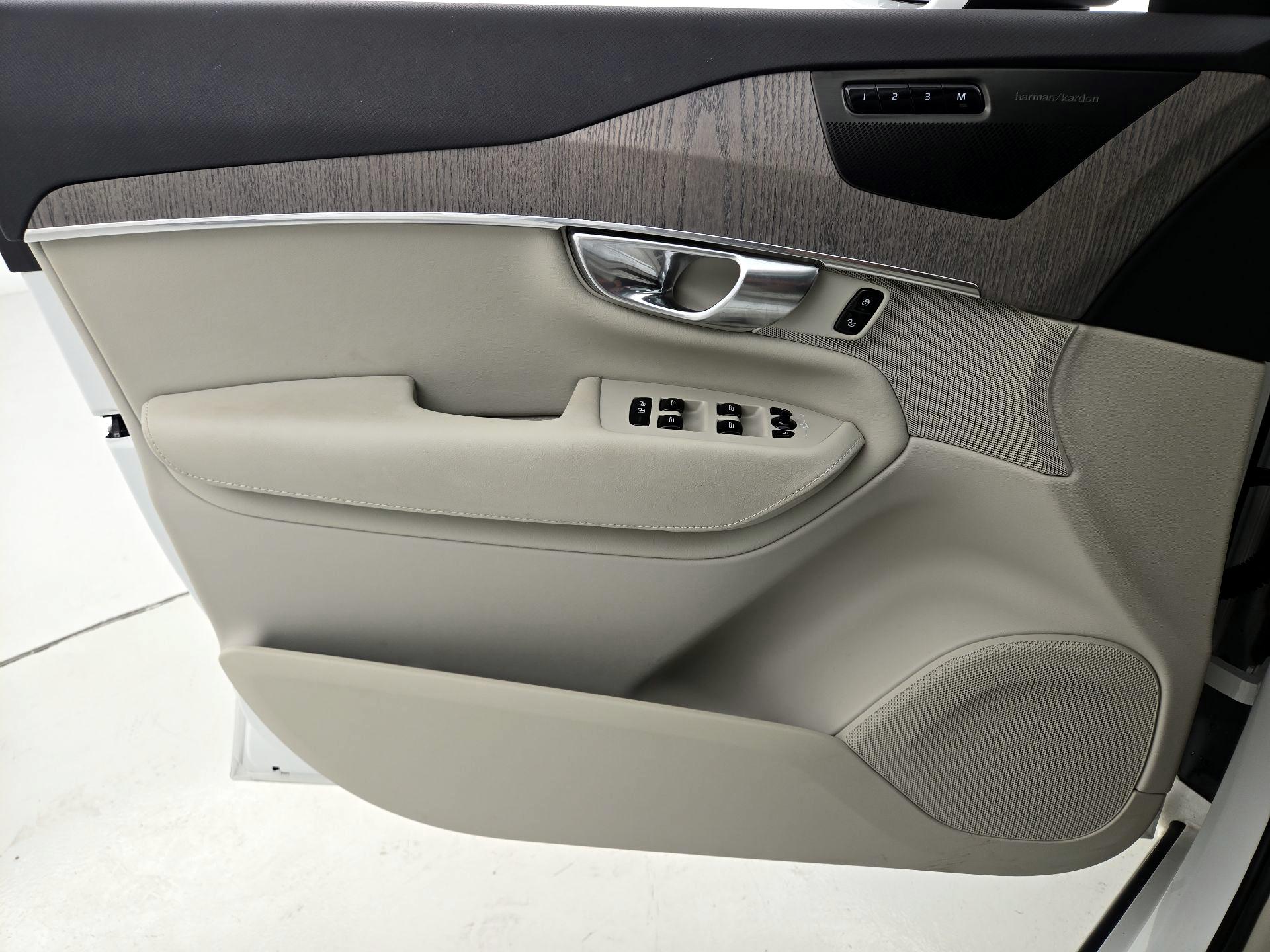 Thumbnail: 2024 Volvo XC90 - 12