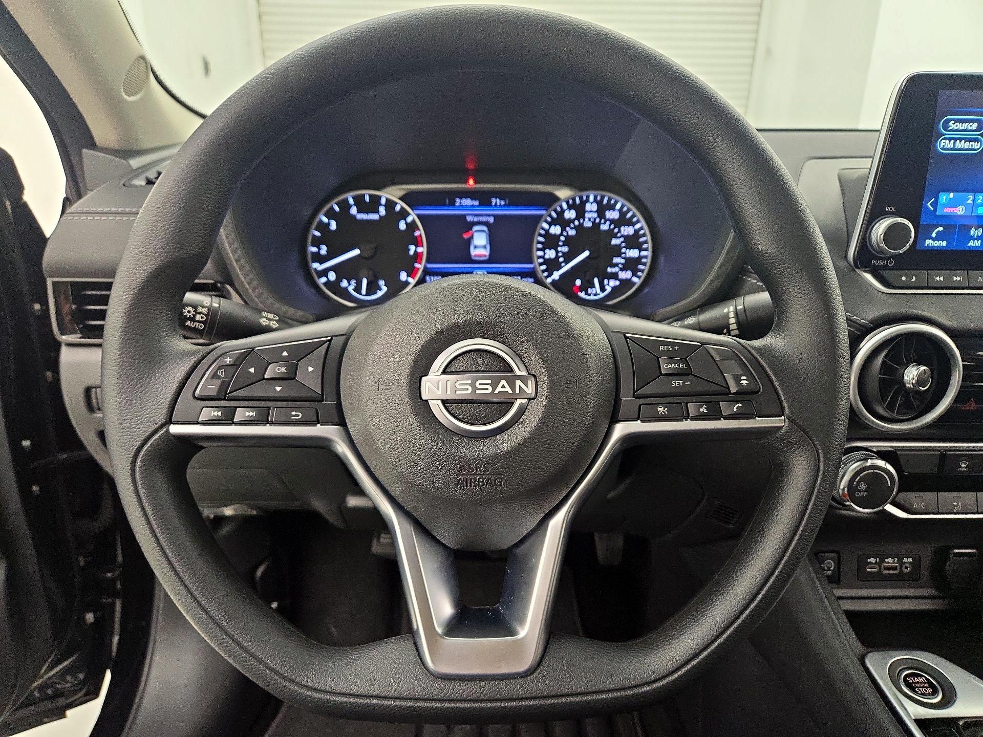 Thumbnail: 2025 Nissan Sentra - 10