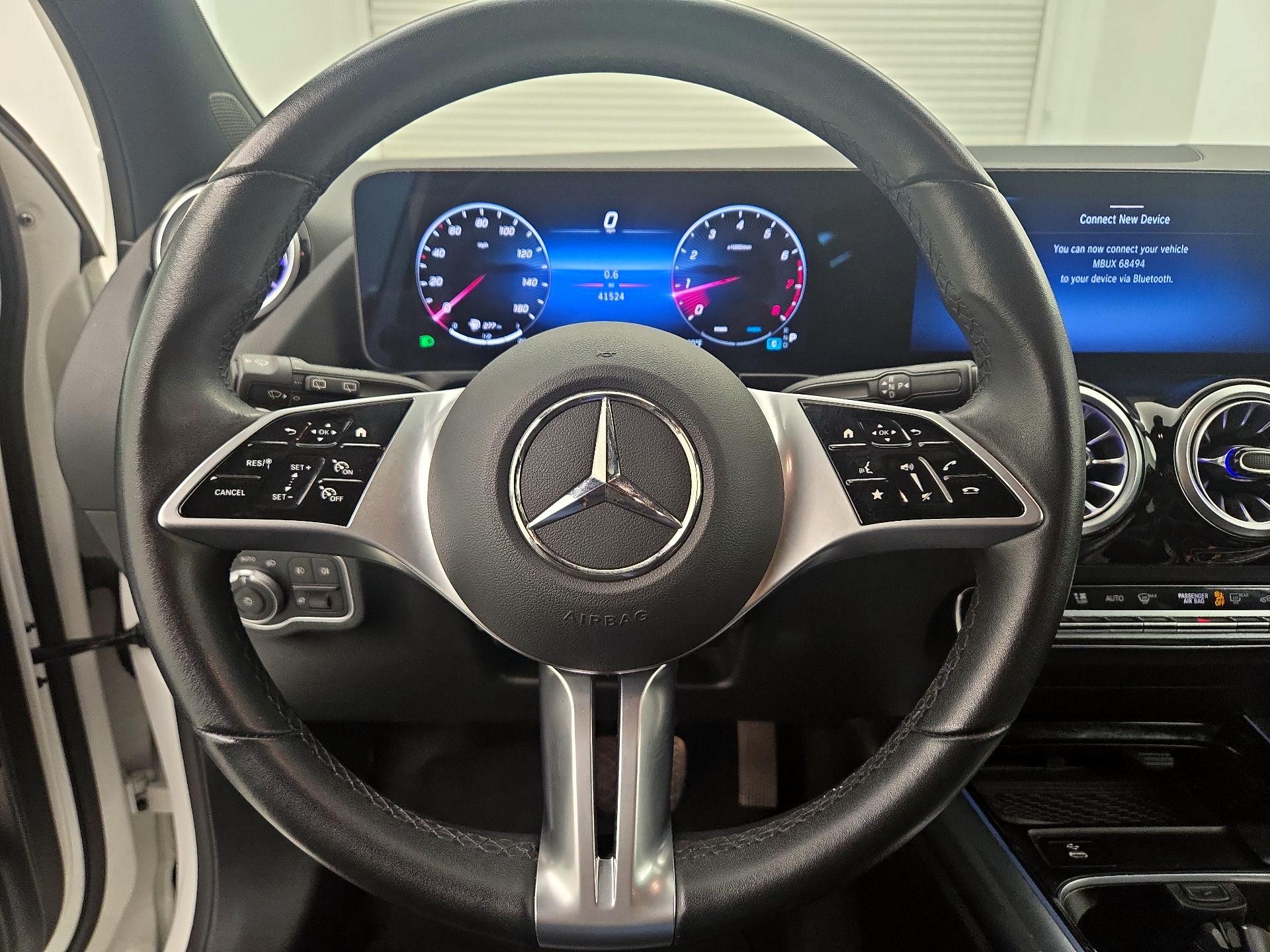 Thumbnail: 2025 Mercedes-Benz GLA - 10