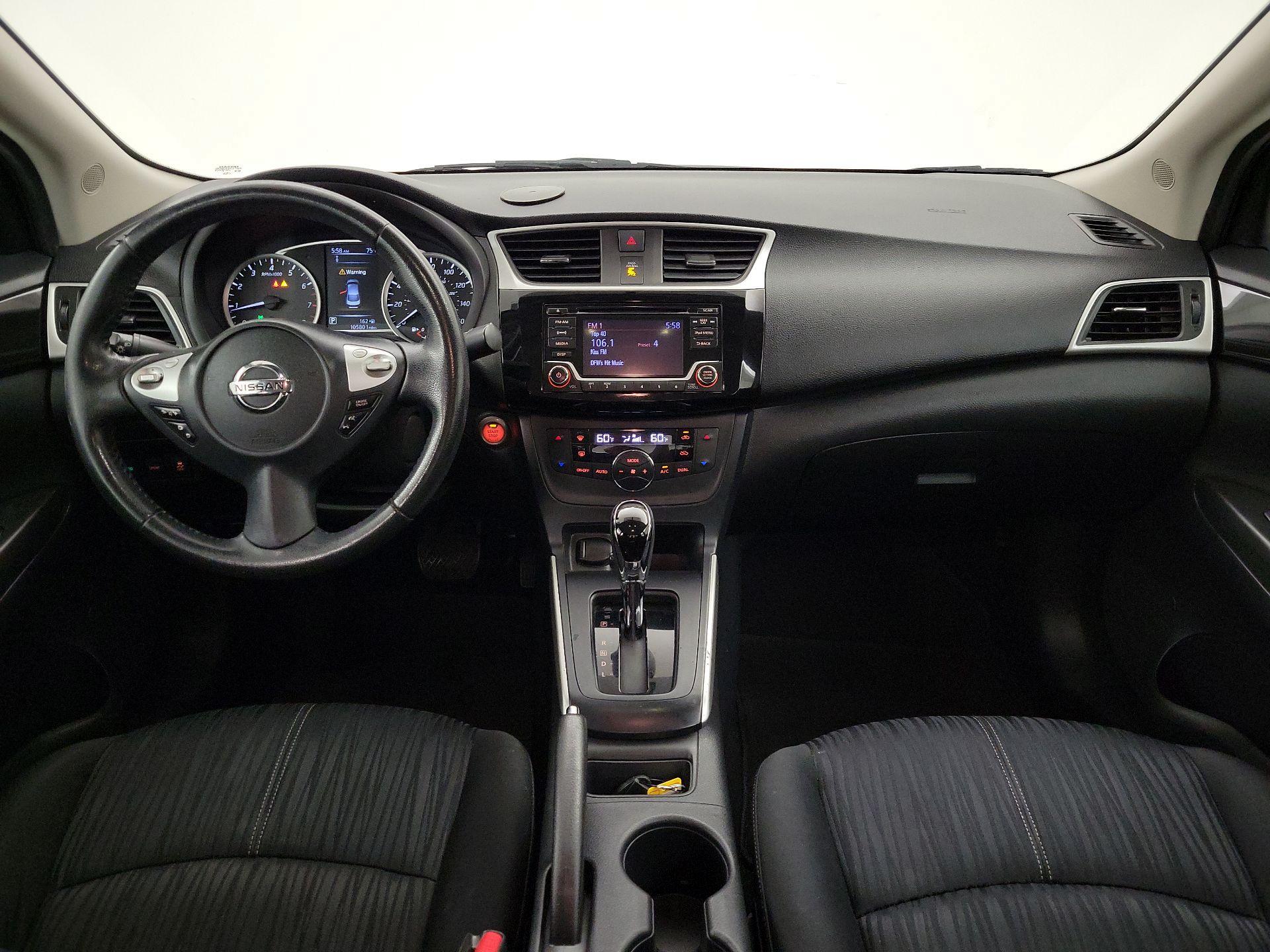 Thumbnail: 2018 Nissan Sentra - 9