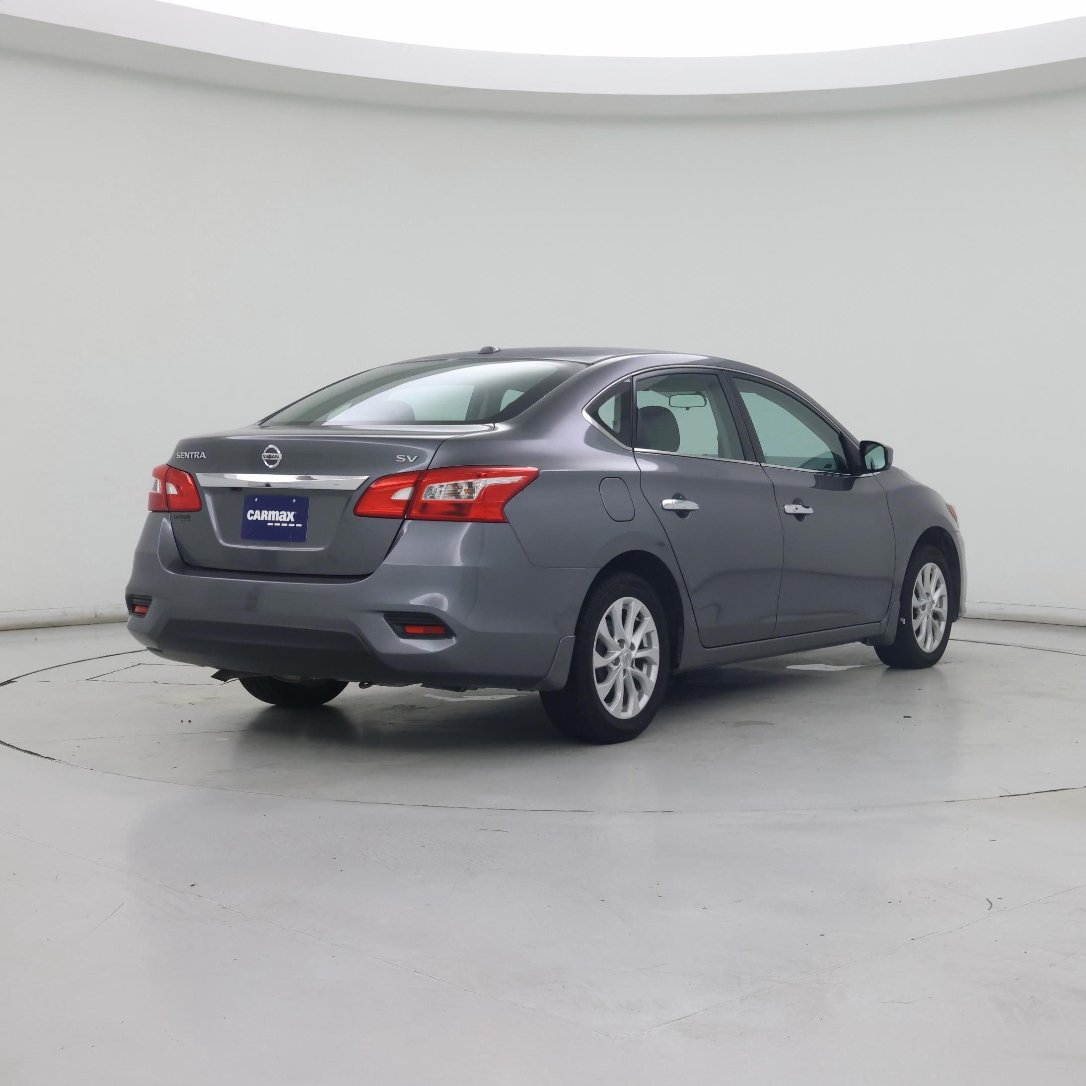 Thumbnail: 2018 Nissan Sentra - 8