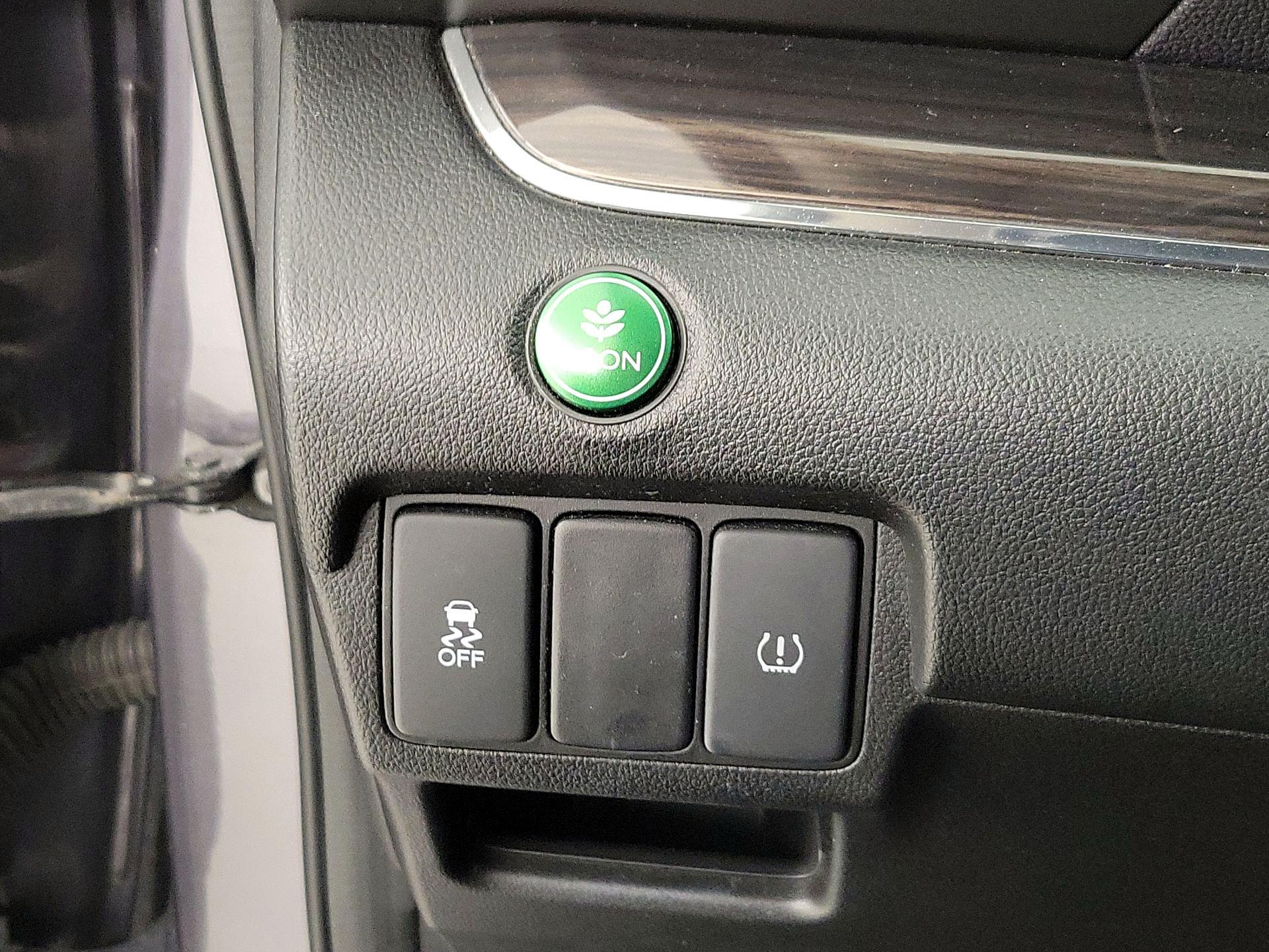 Thumbnail: 2015 Honda CR-V - 13