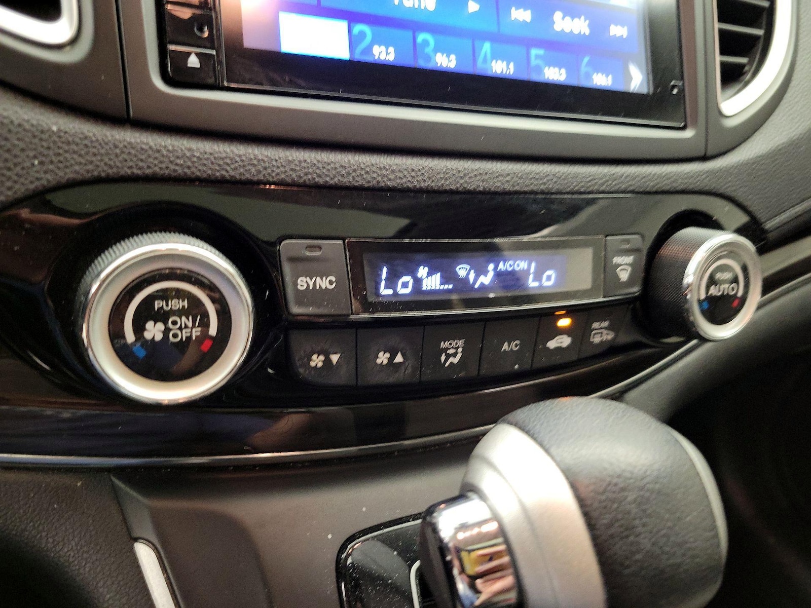 2015 Honda CR-V EX-L - Photo 17