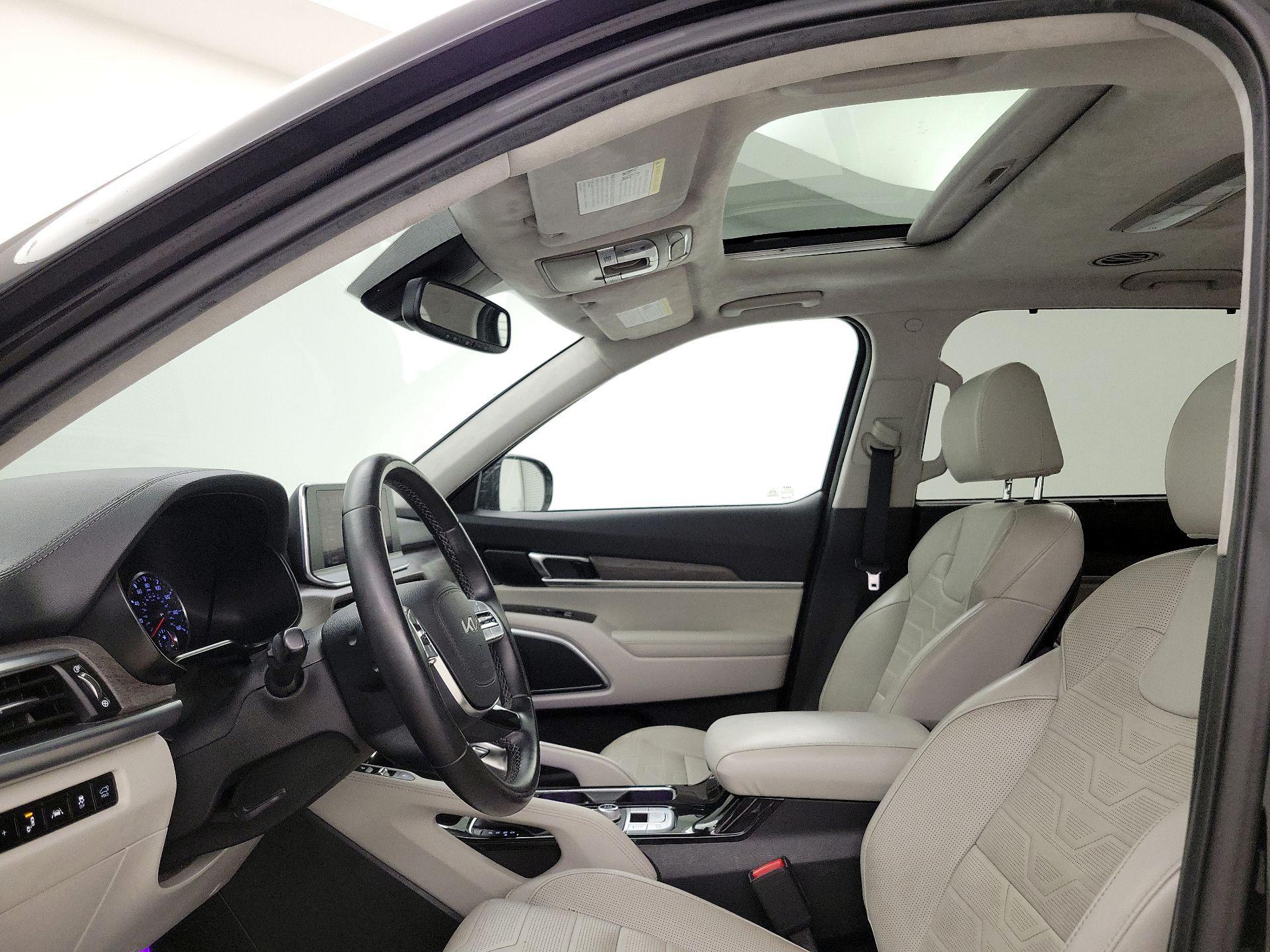 Thumbnail: 2022 Kia Telluride - 19