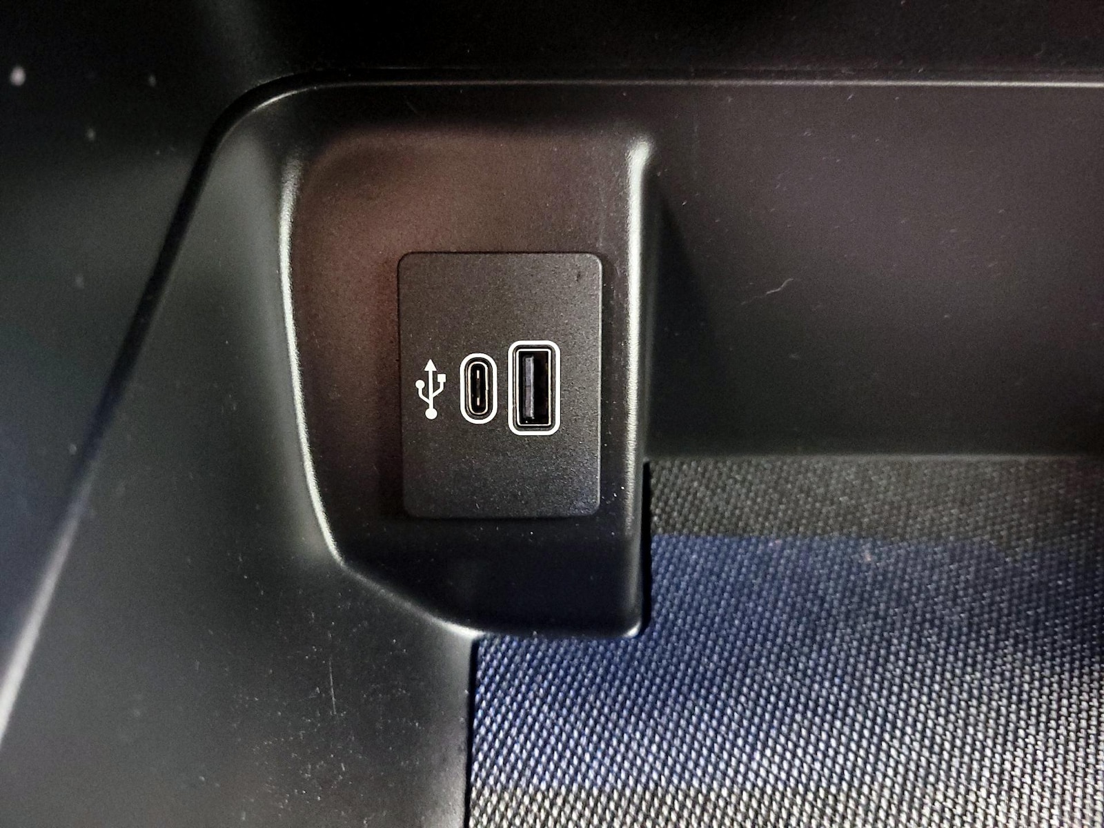 2025 Ford F-150 STX - Photo 19