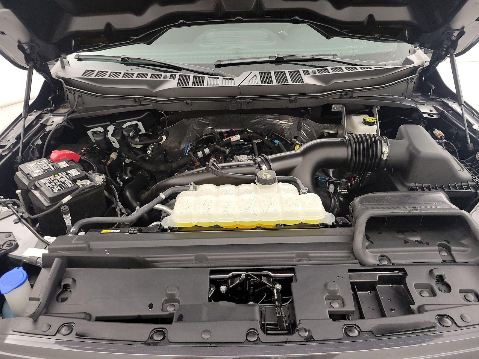 2025 Ford F-150 STX - Photo 22