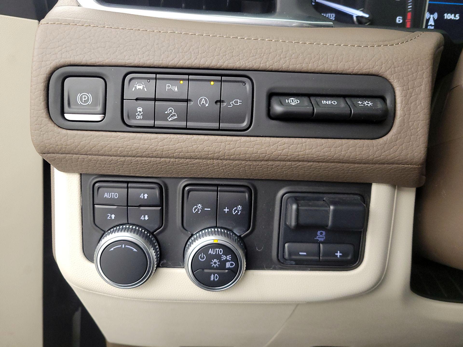 Thumbnail: 2021 GMC Yukon - 13