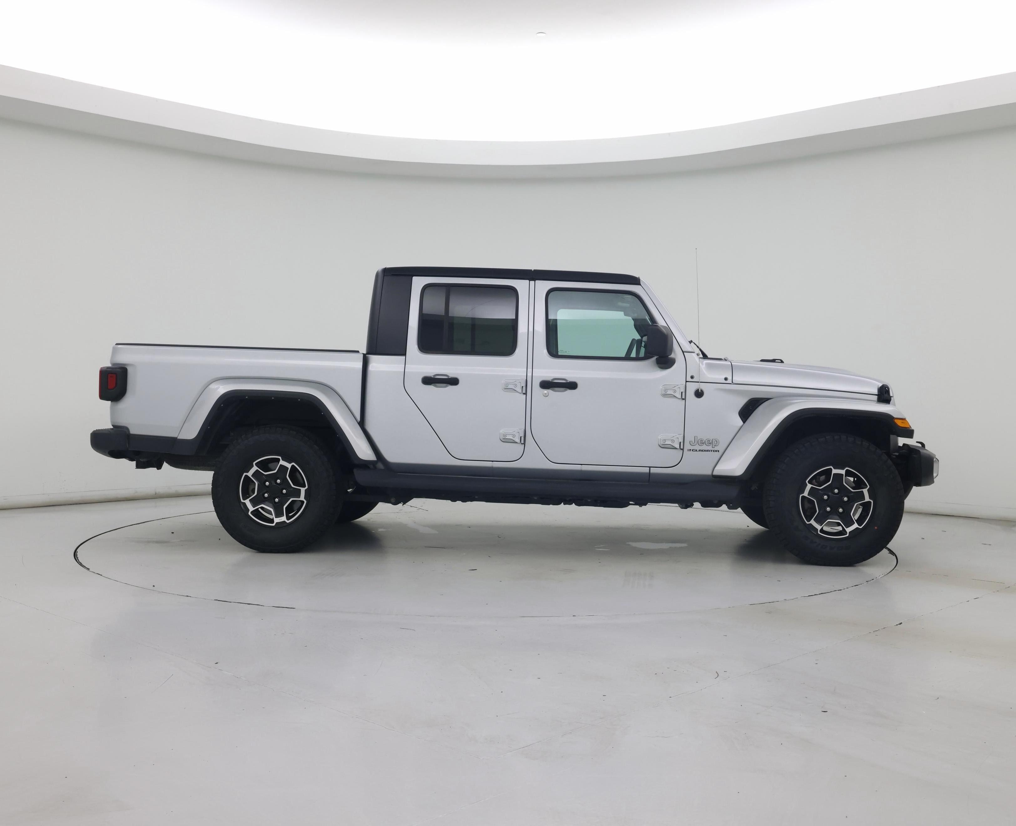 Thumbnail: 2023 Jeep Gladiator - 7