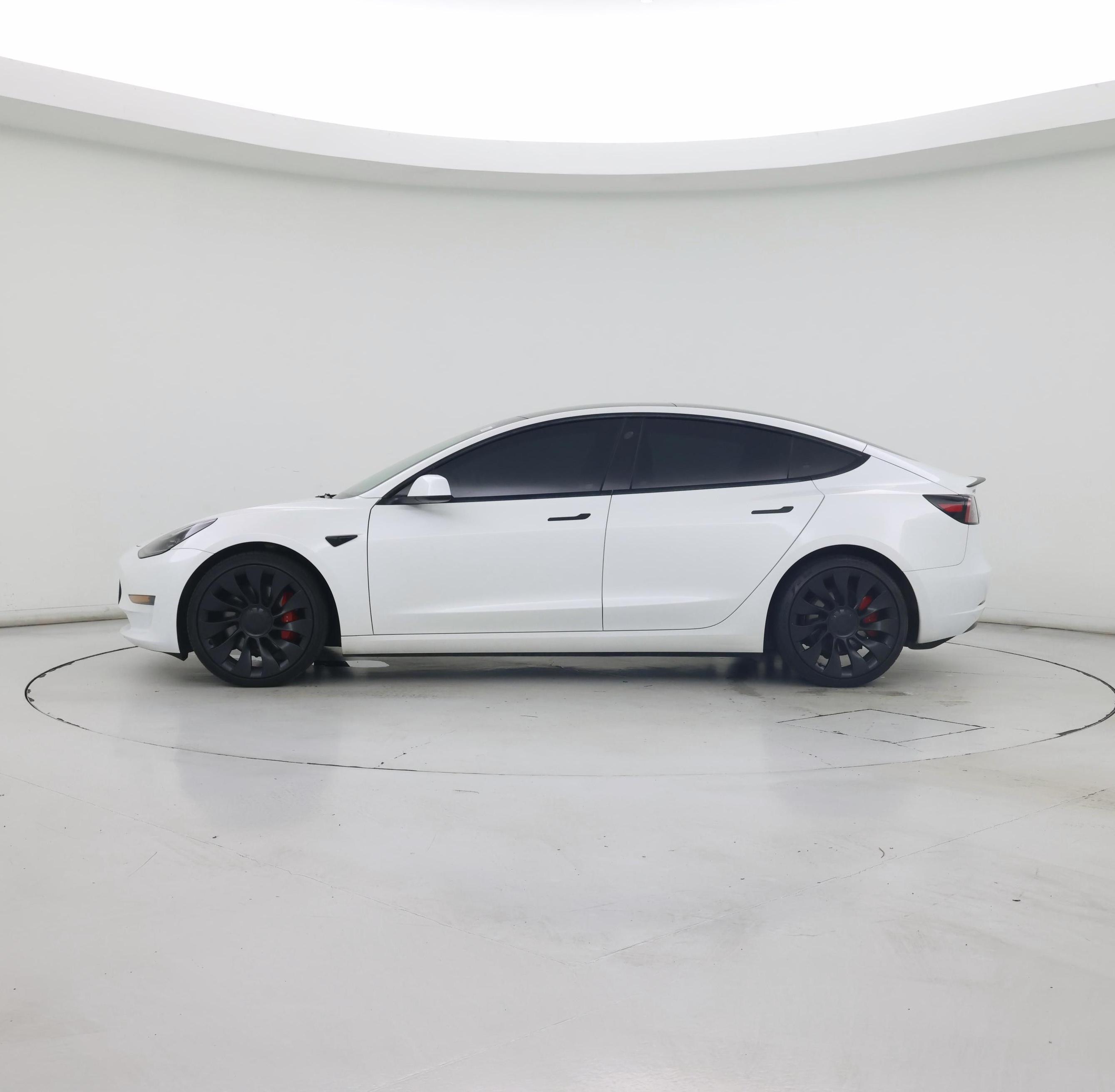 Thumbnail: 2023 Tesla Model 3 - 3