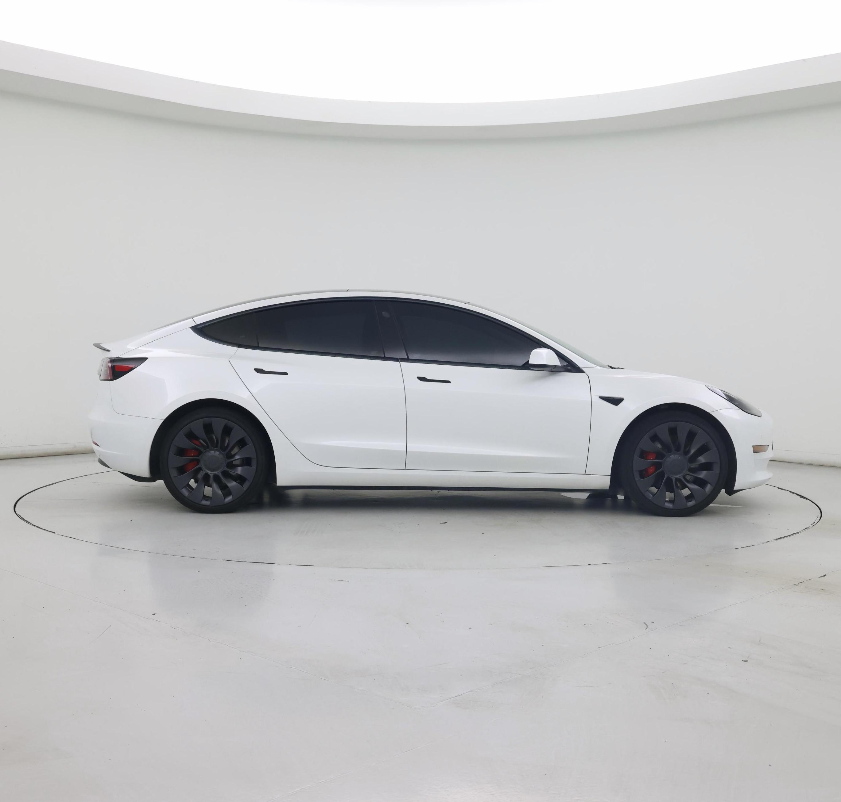 Thumbnail: 2023 Tesla Model 3 - 7