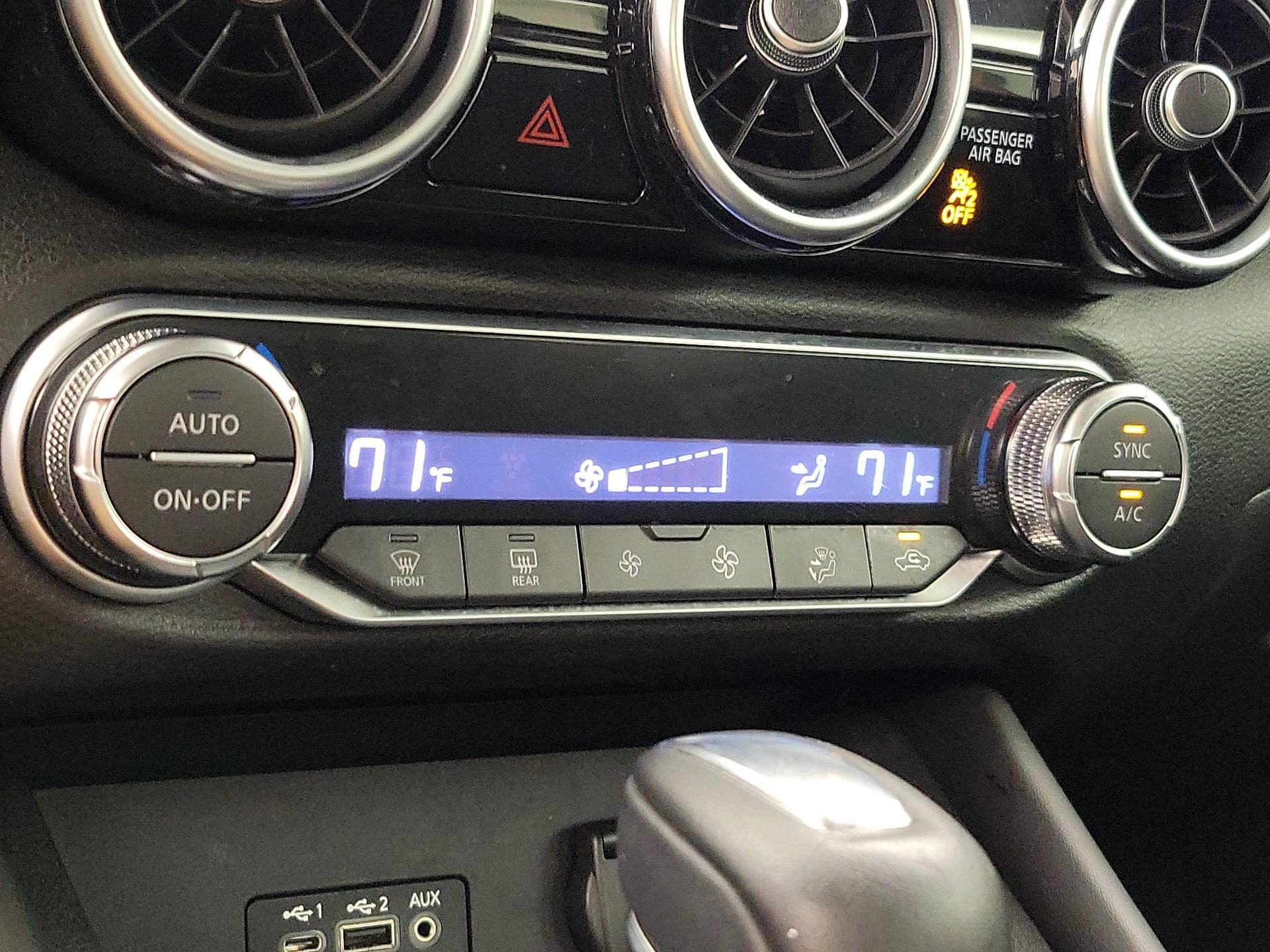 Thumbnail: 2021 Nissan Sentra - 16