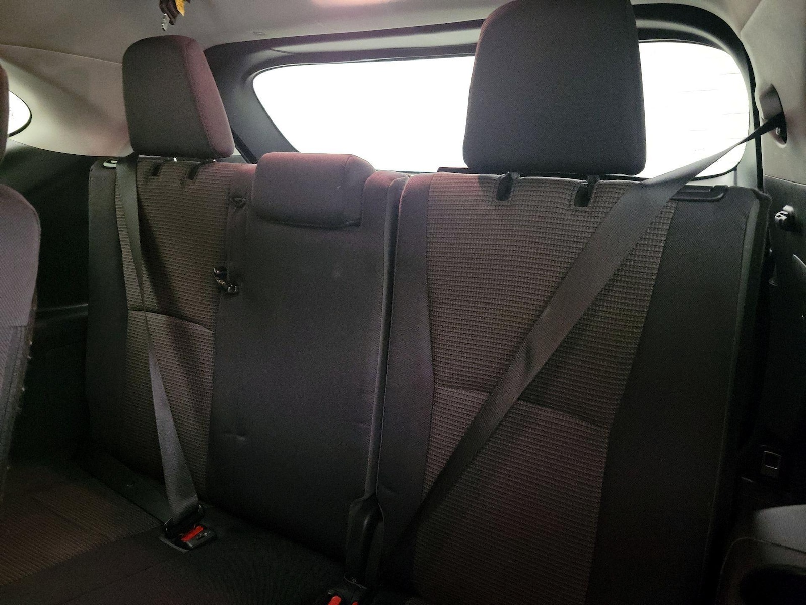 2023 Toyota Highlander LE - Photo 20
