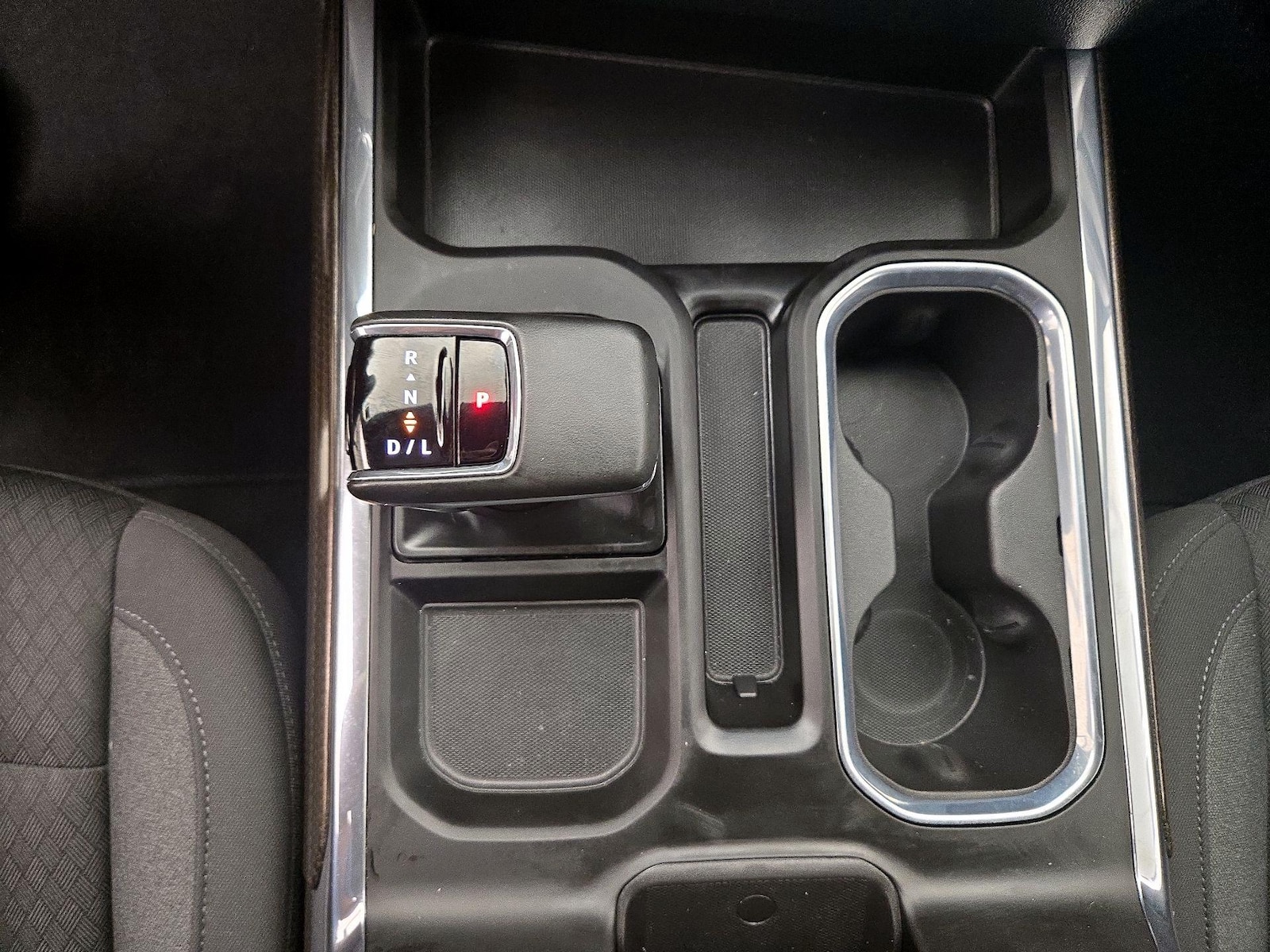 2024 Chevrolet Silverado 1500 RST - Photo 19