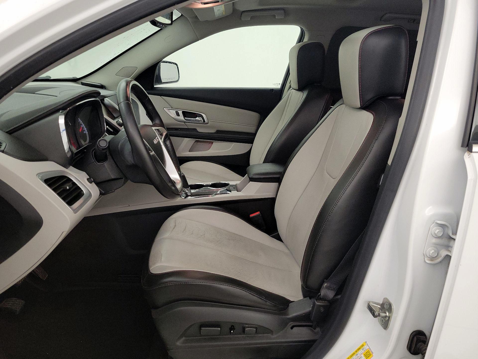 Thumbnail: 2016 GMC Terrain - 11