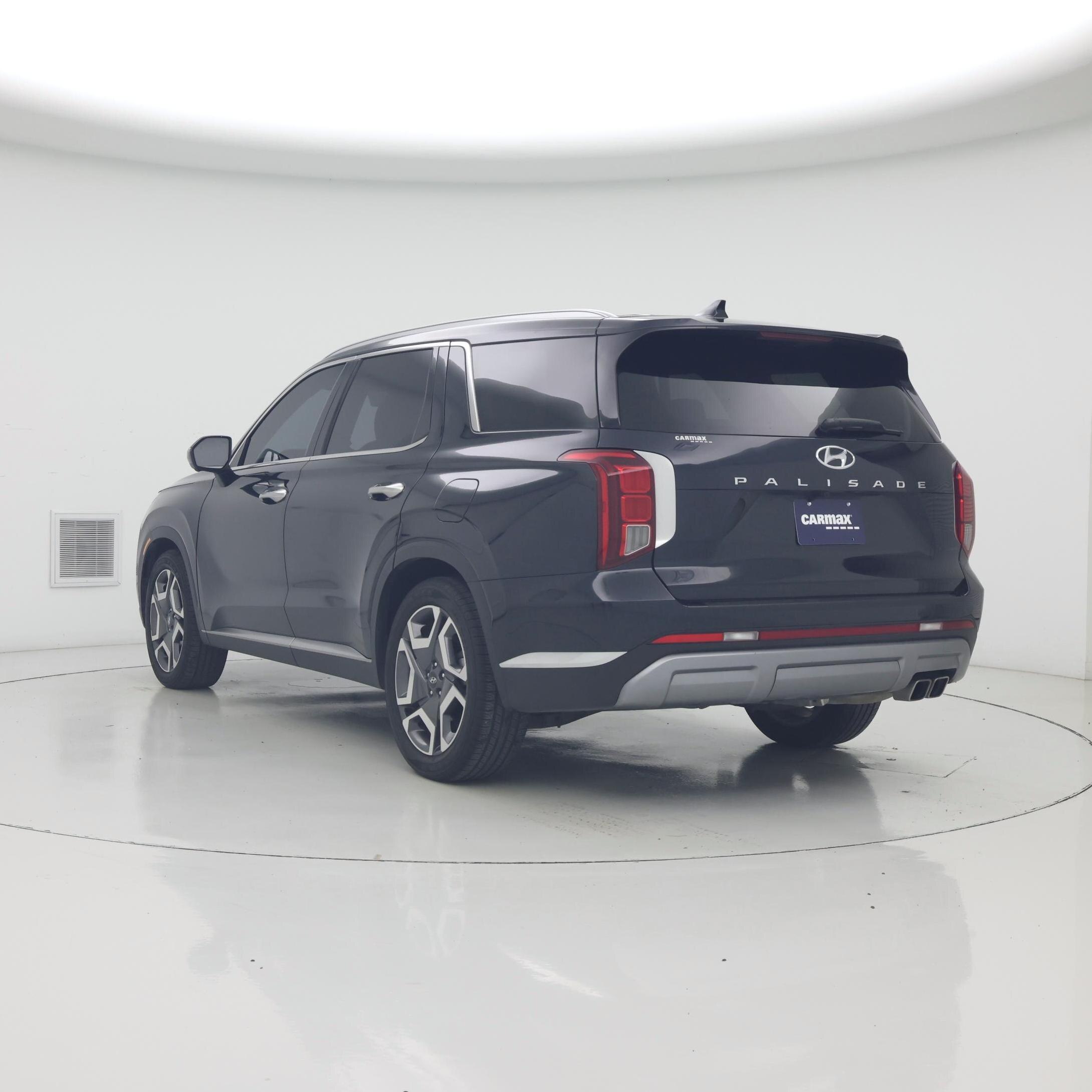 Thumbnail: 2023 Hyundai Palisade - 2