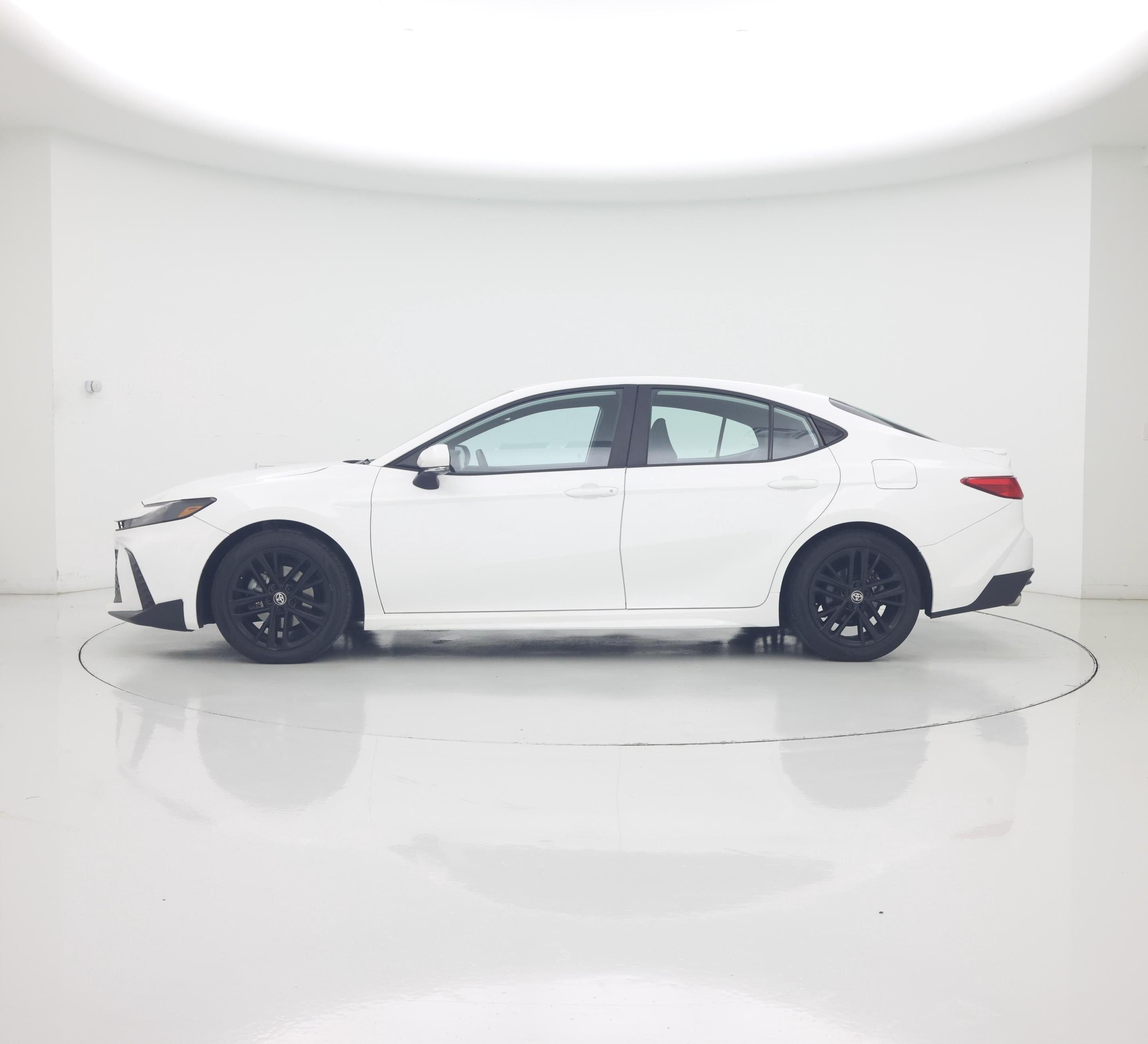 Thumbnail: 2025 Toyota Camry - 3
